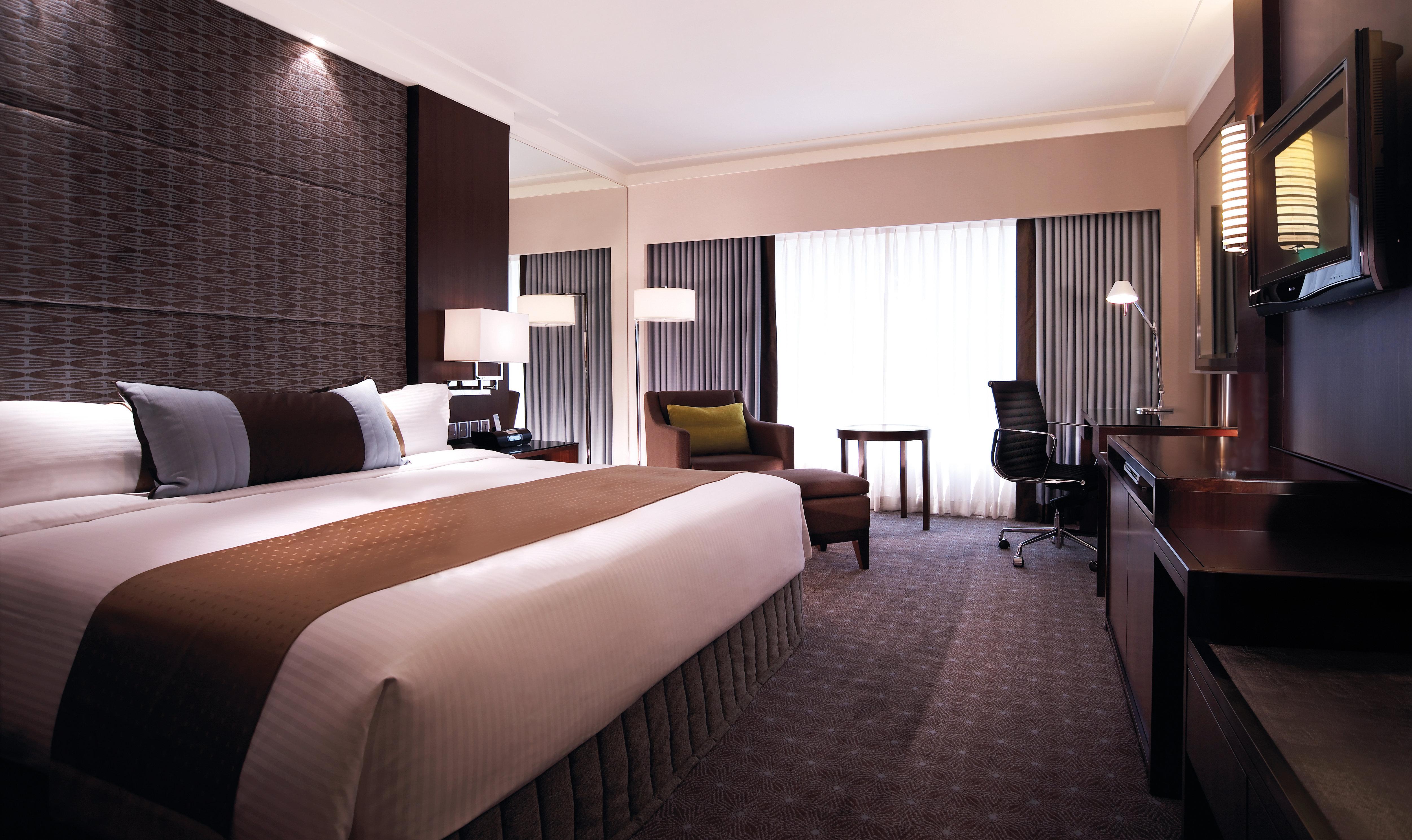 Double Premium King Bed