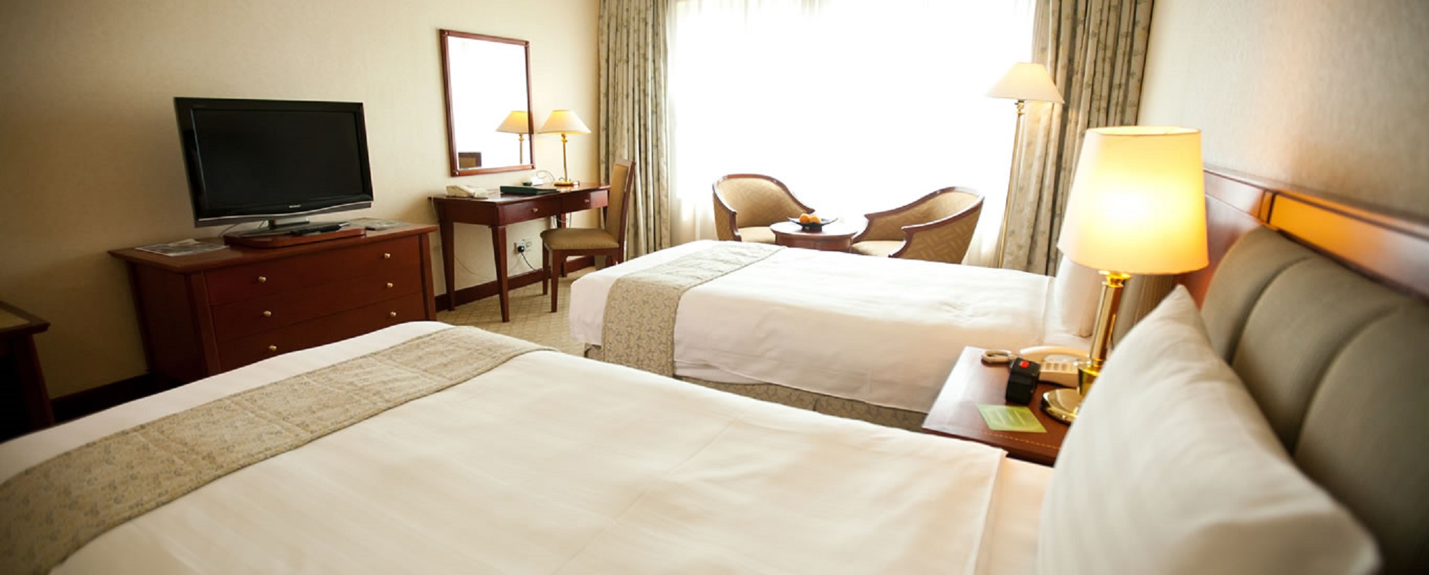 Twin Superior City View