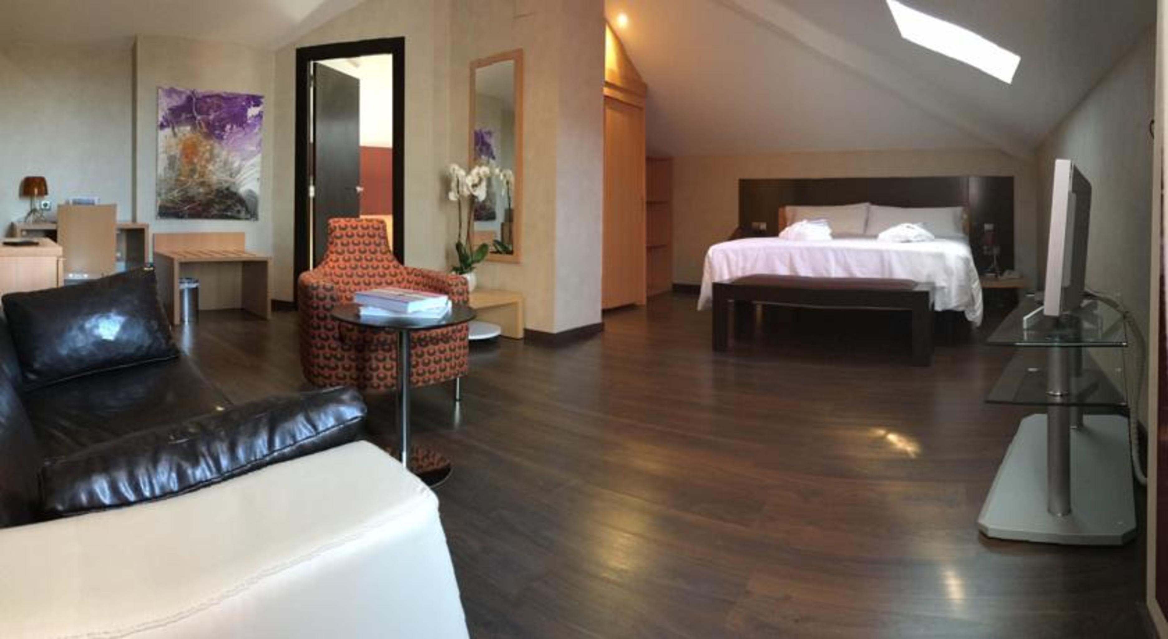 Junior Suite Standard