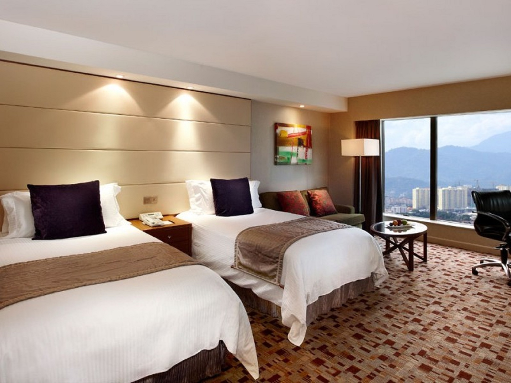 Double or Twin Deluxe