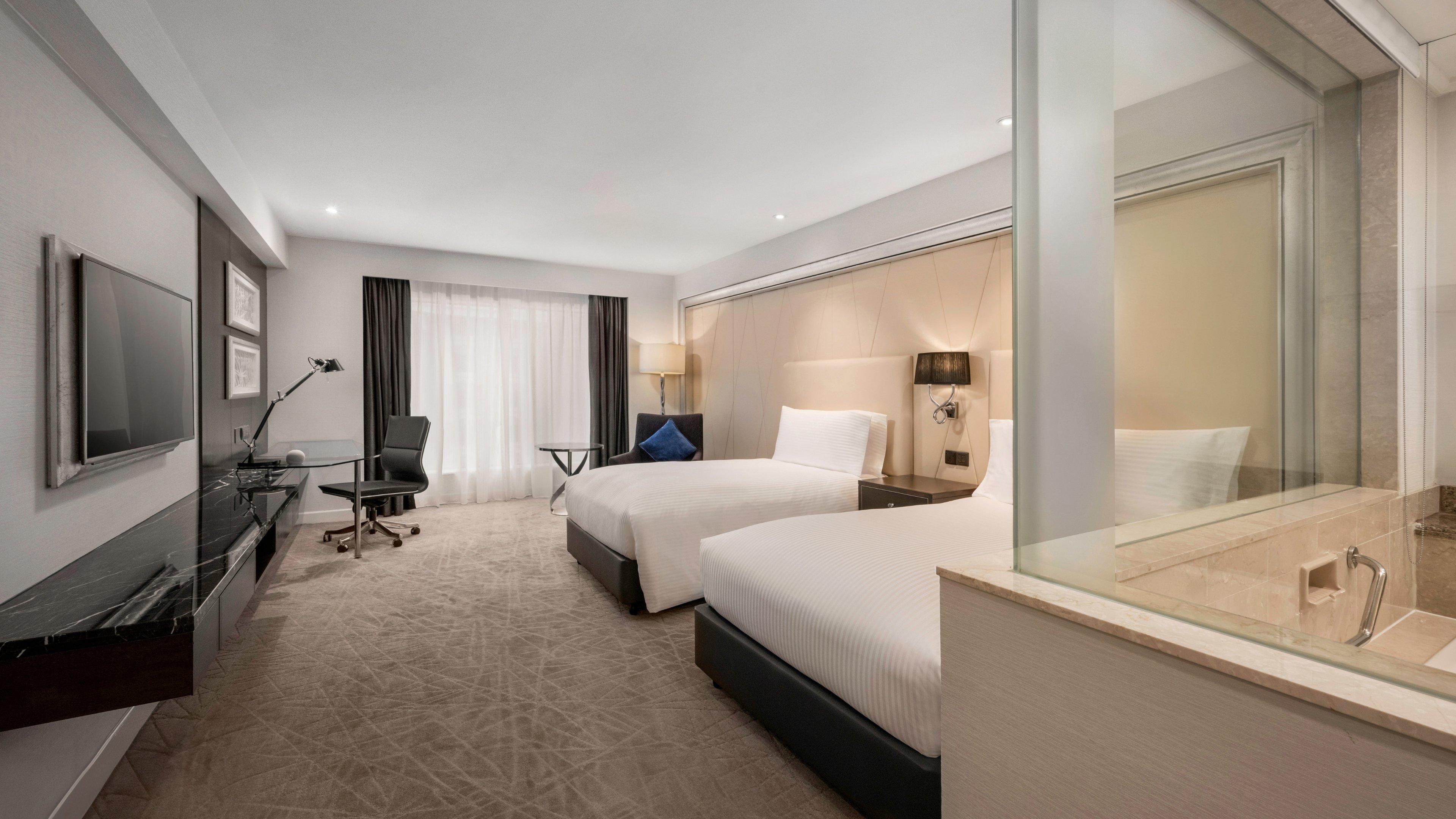 Twin Classic City View