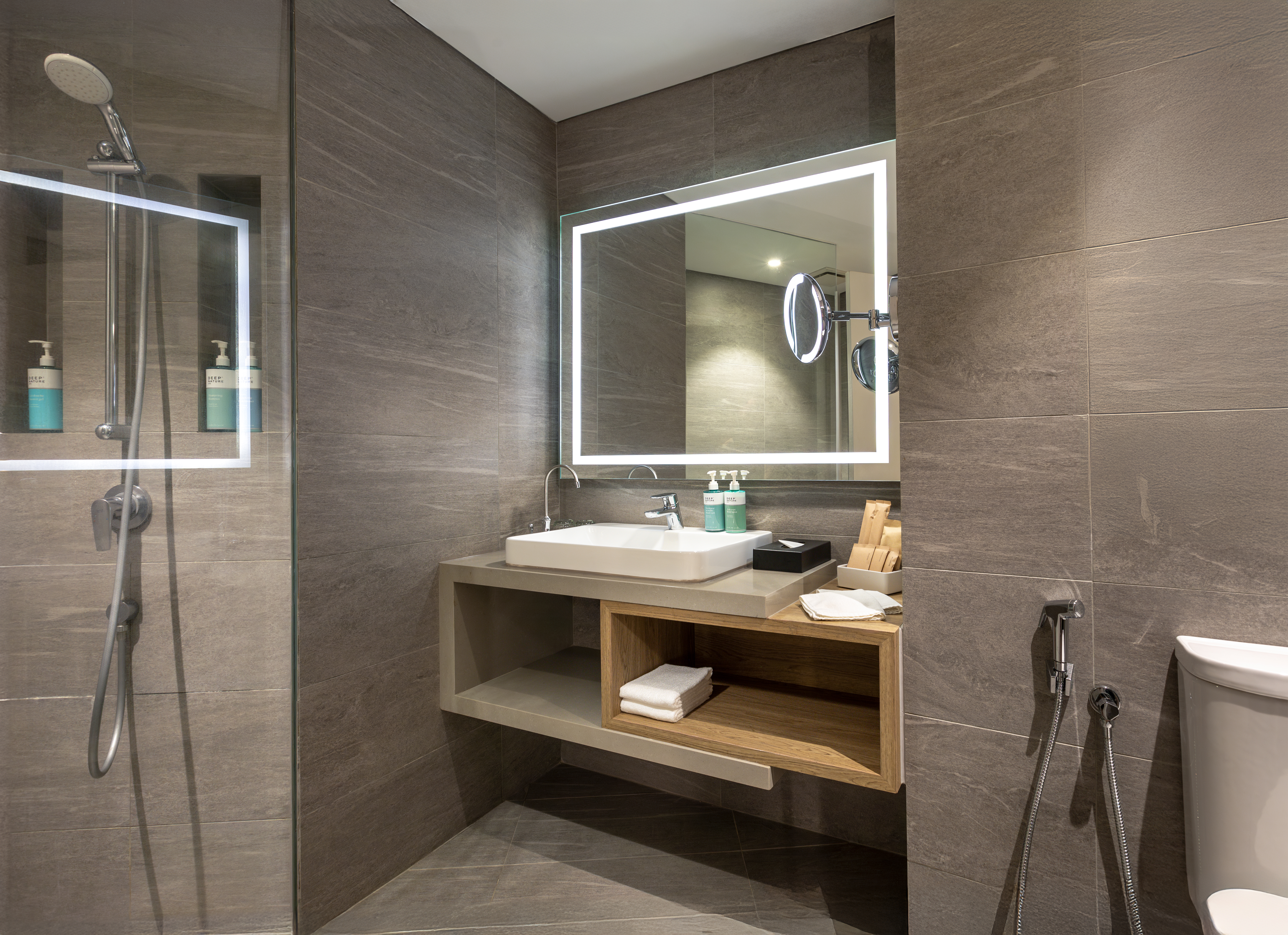 Double Executive King Bed