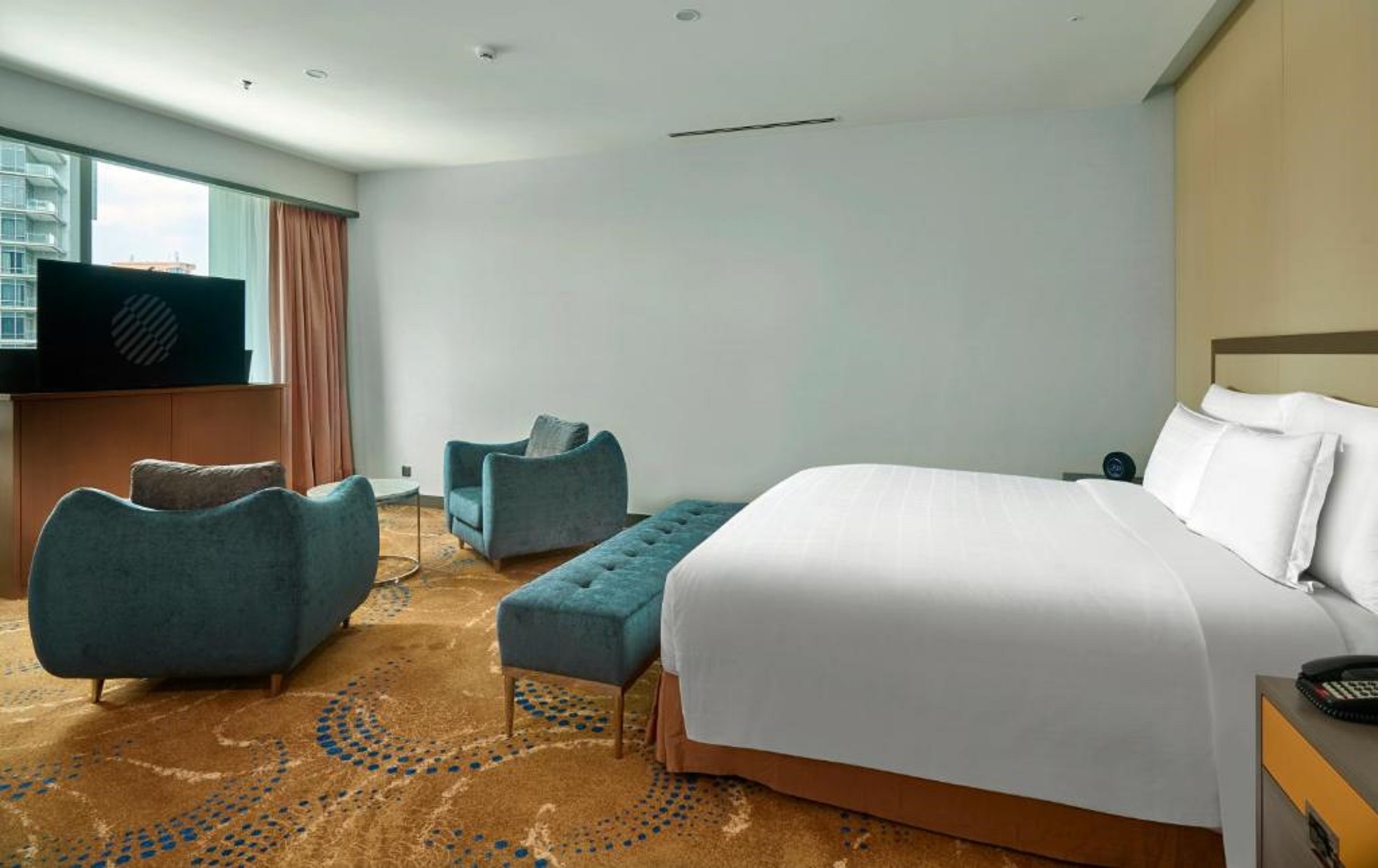 Apartment King Size Bed