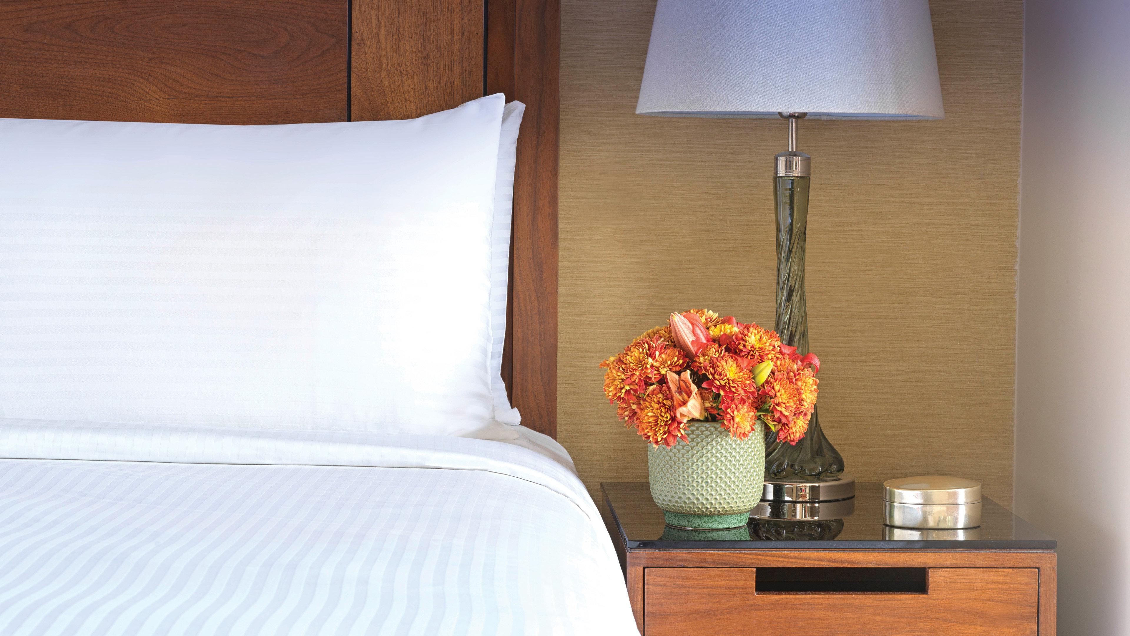 Double Club King Bed