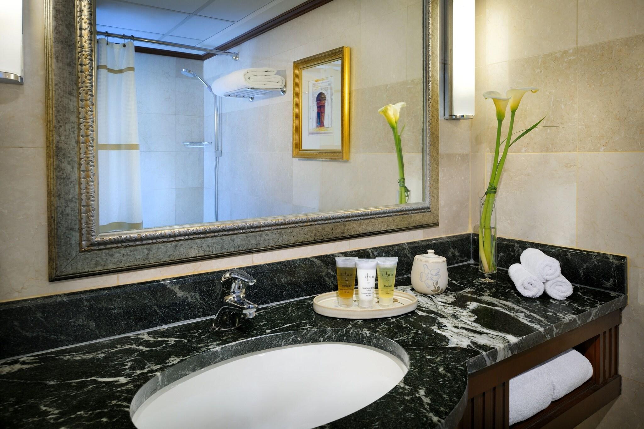 Suite Executive King Bed