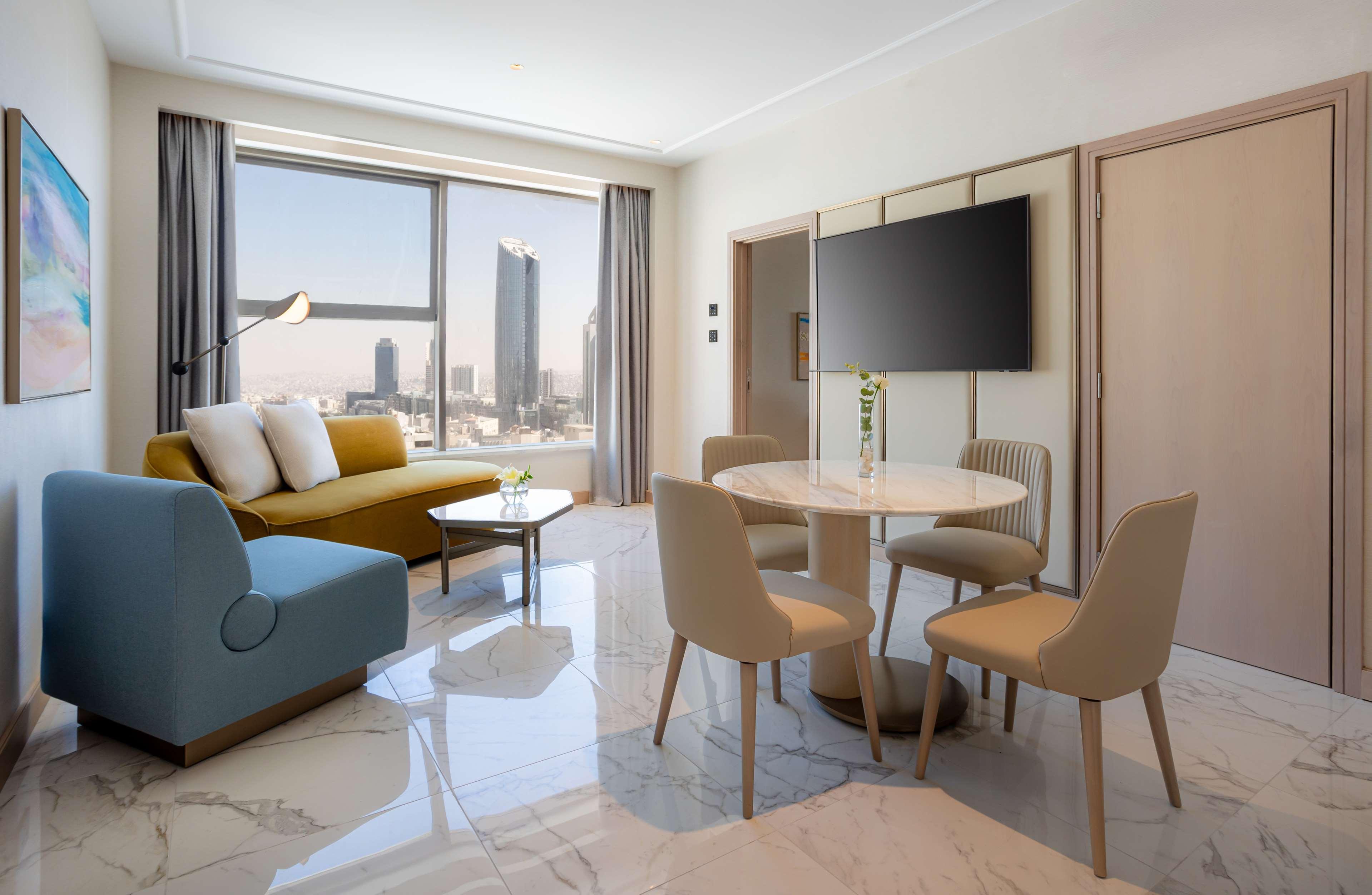 Suite King Bed One Bedroom 