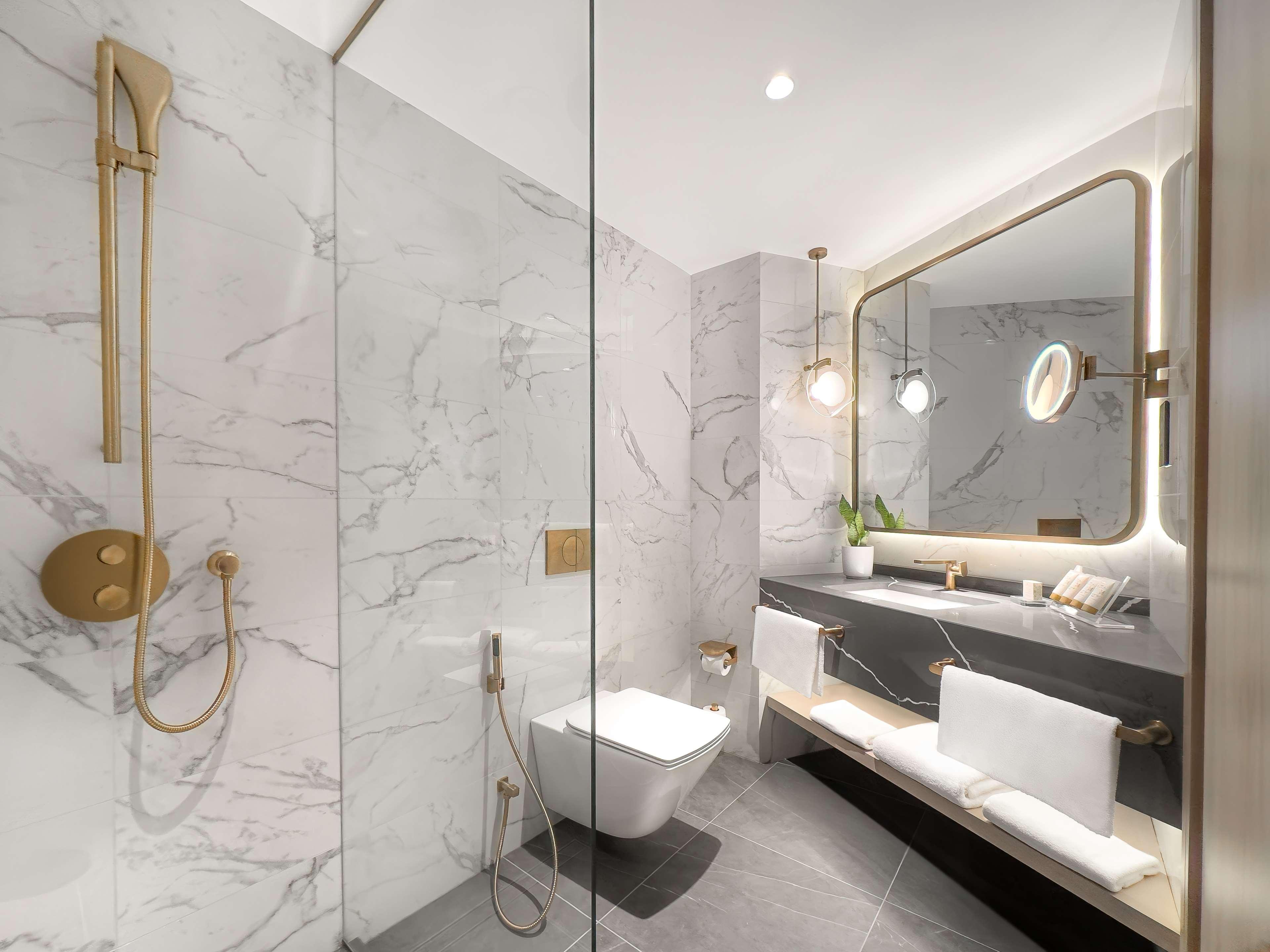 Double or Twin Deluxe Two Double Beds