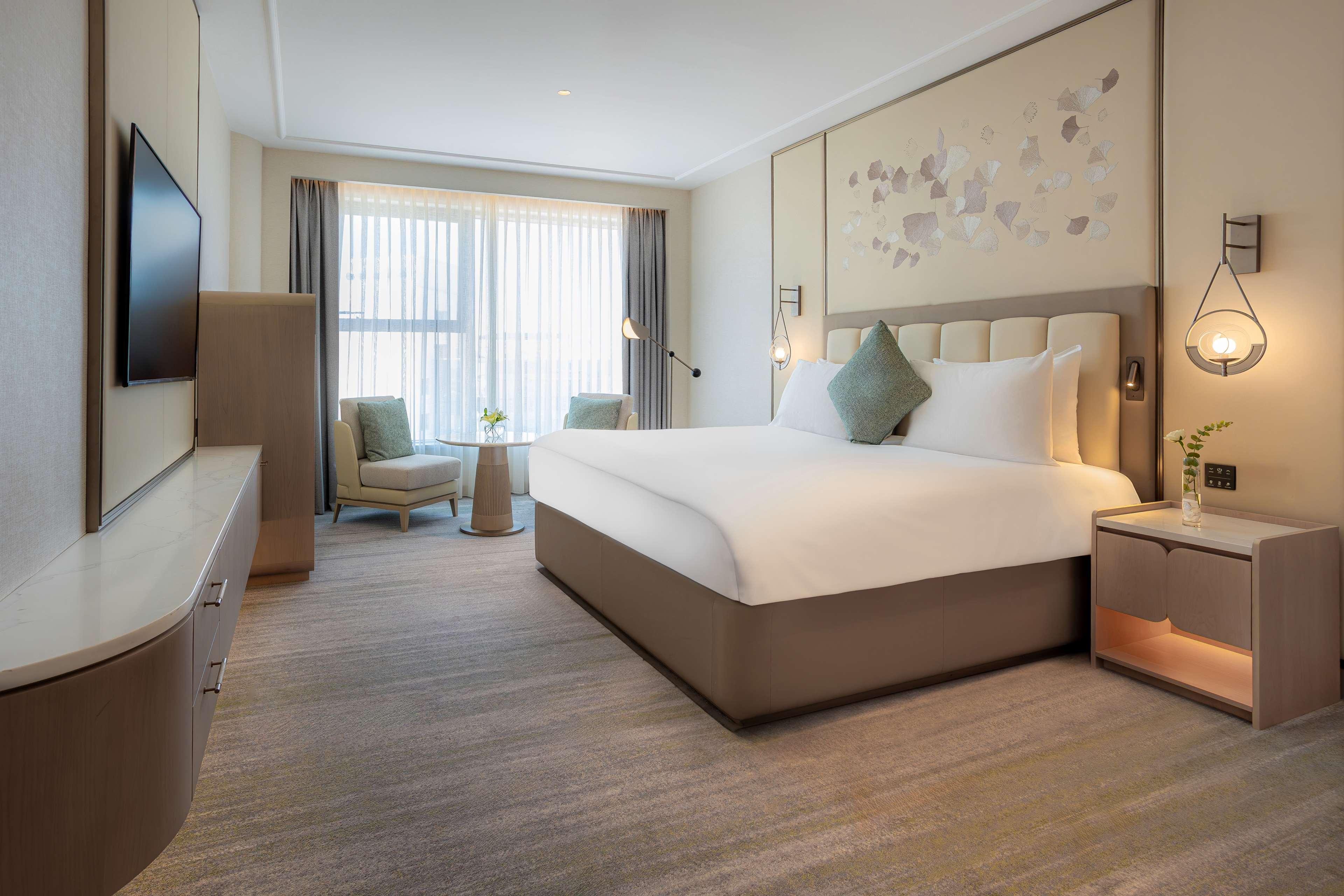 Double Premium King Bed