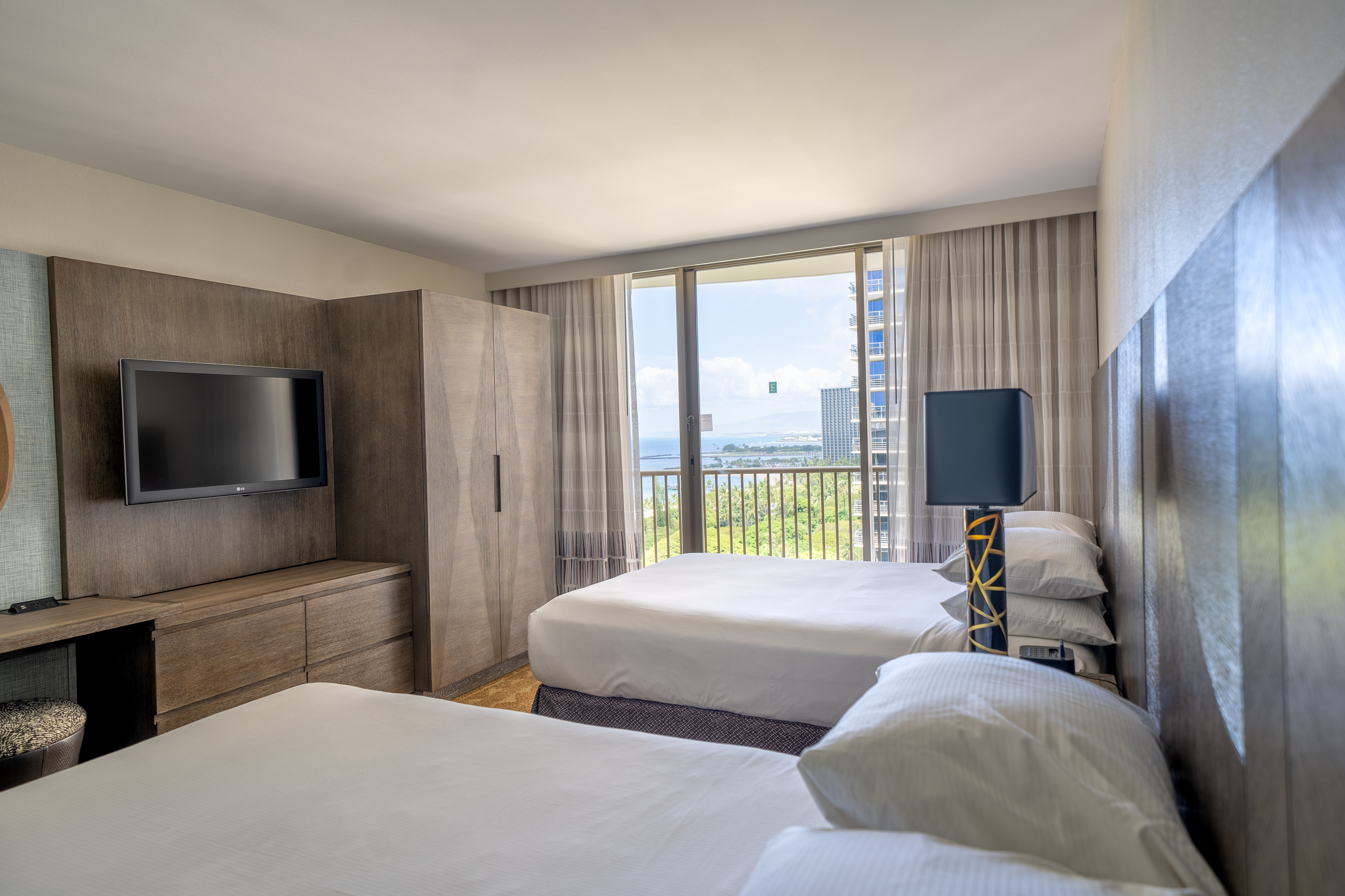 Suite Two Queen Beds