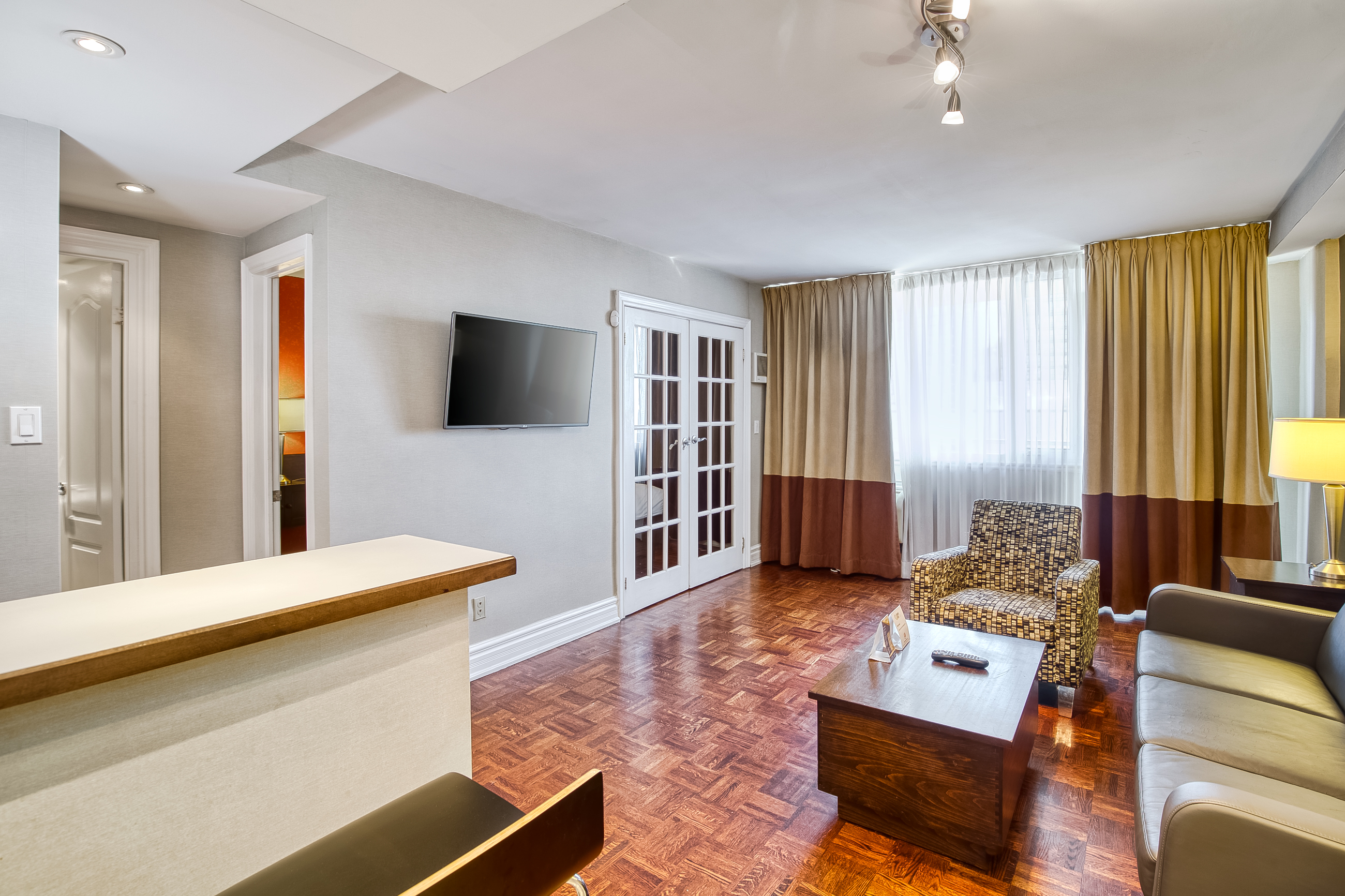 Double King Size Bed