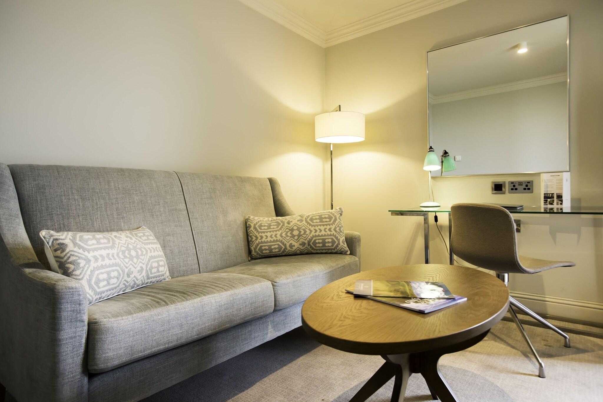 Junior Suite Golf View