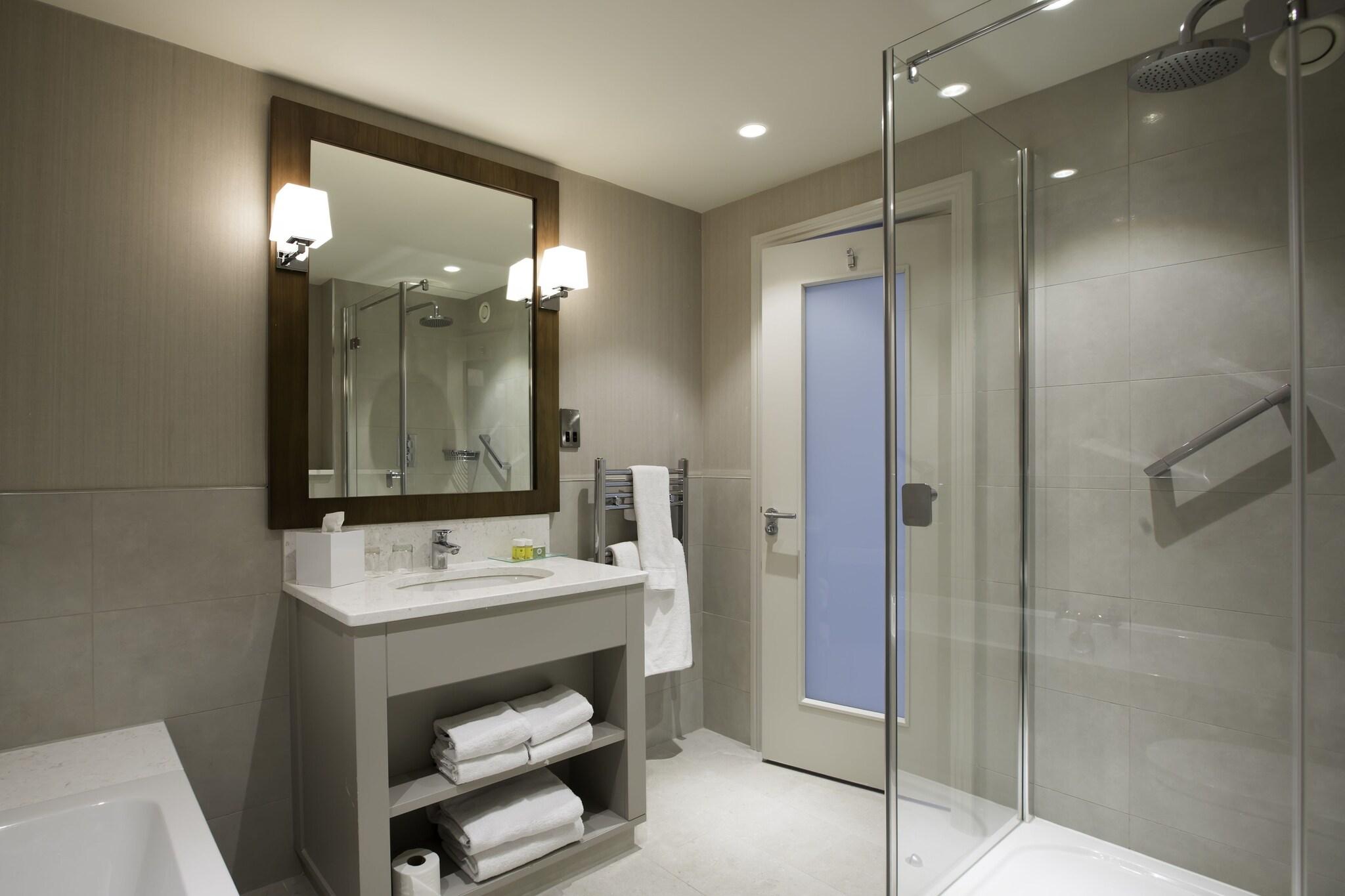 Junior Suite Golf View