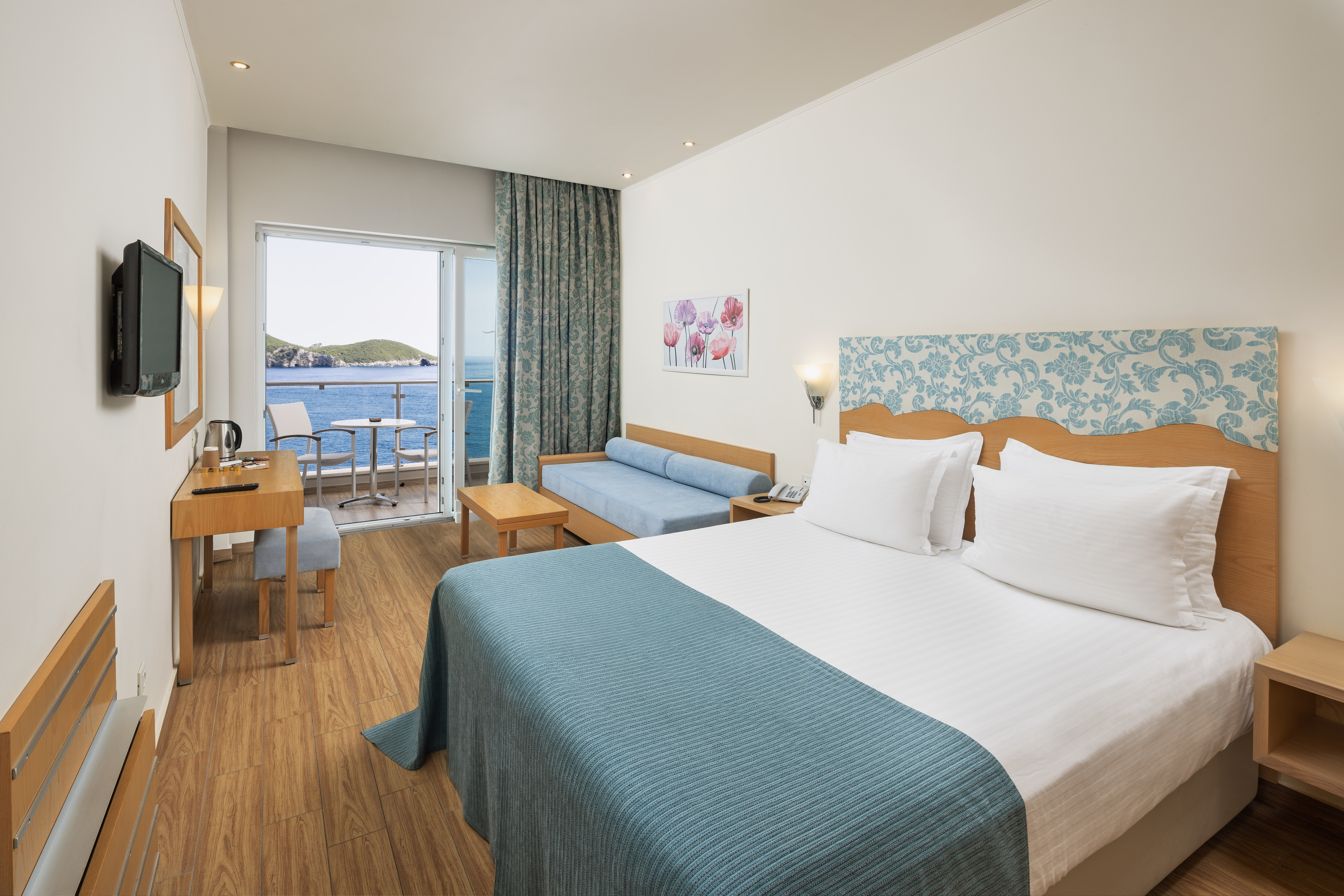 Double or Twin Superior