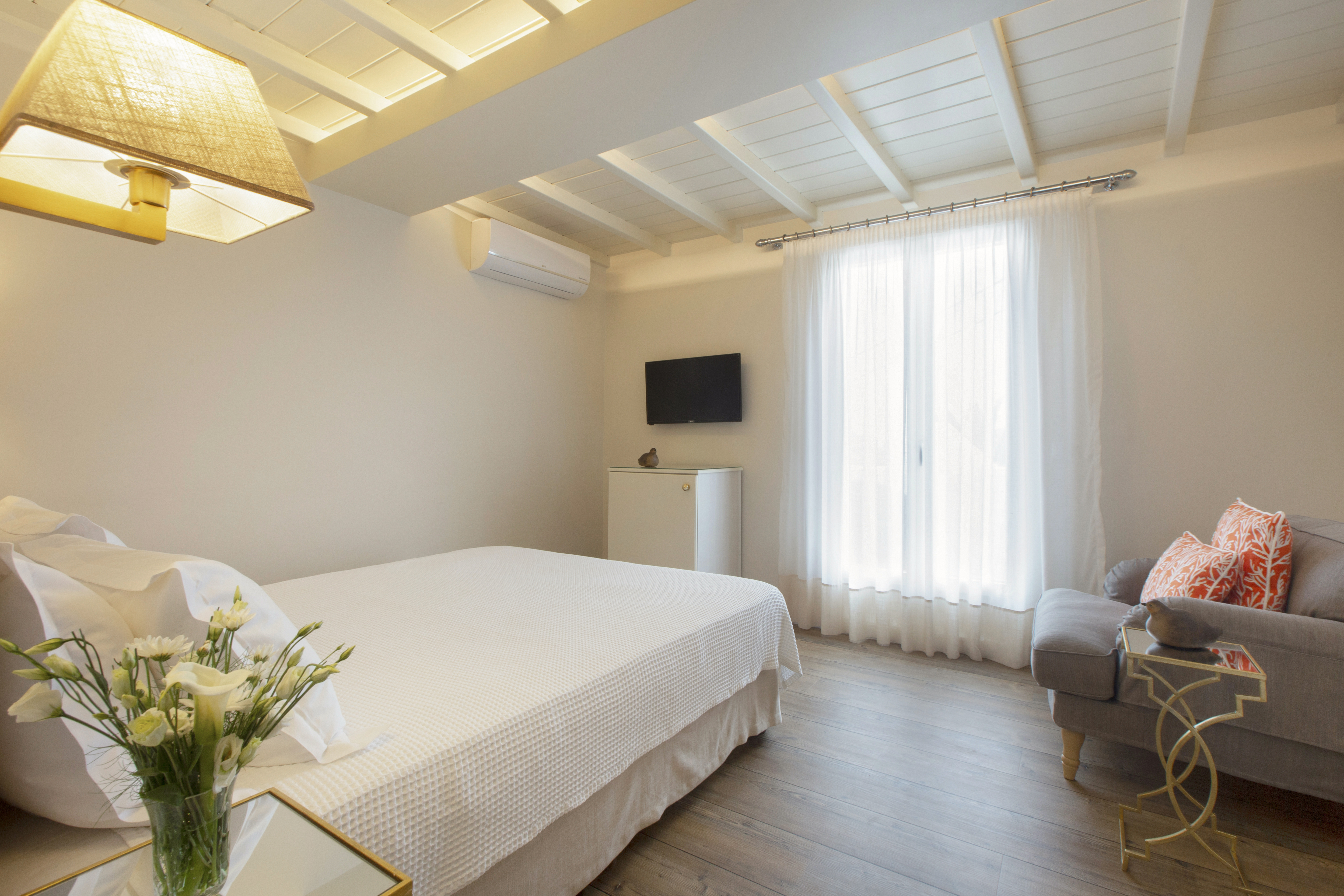 Double or Twin Standard