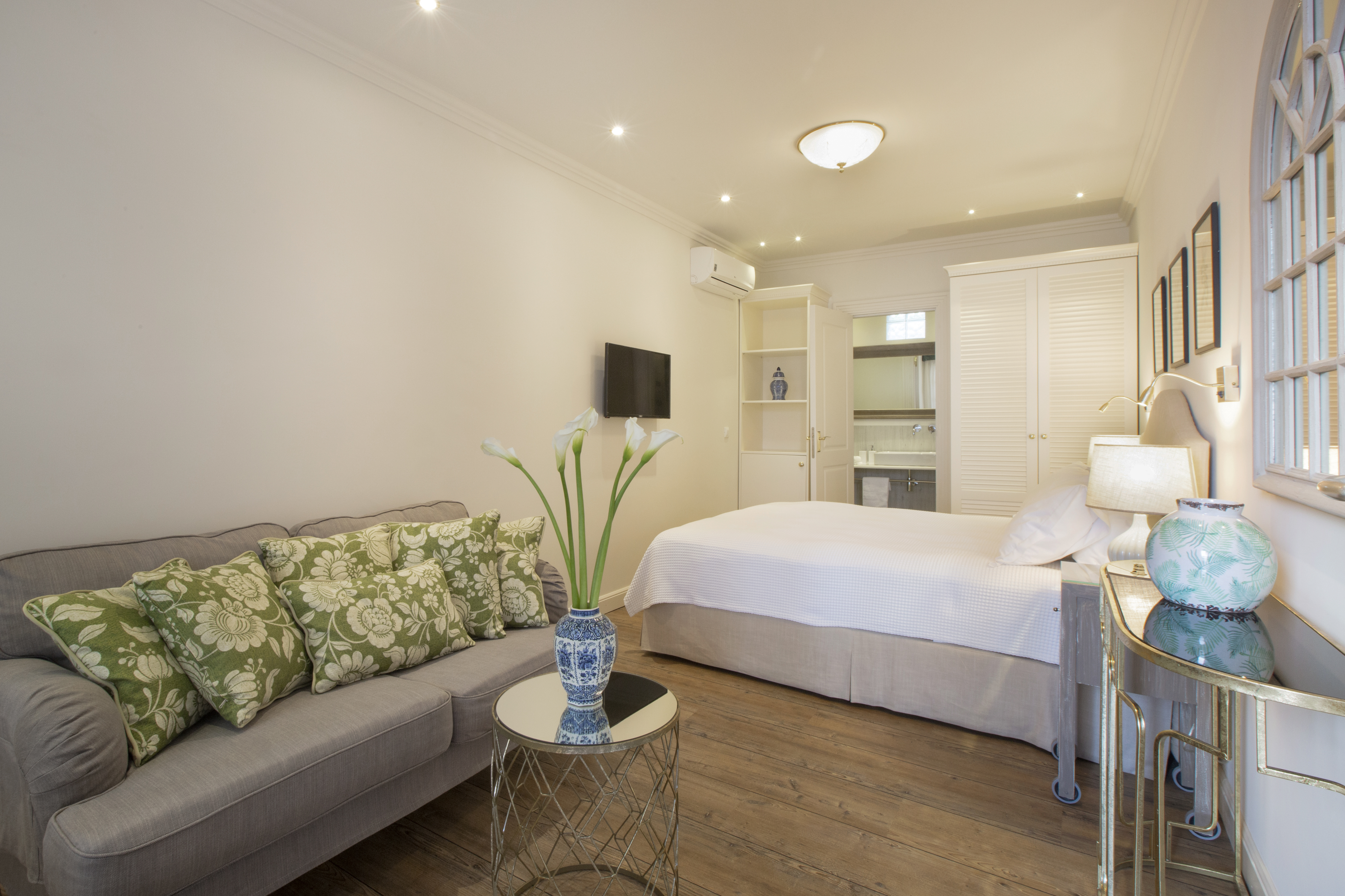 Double or Twin Standard