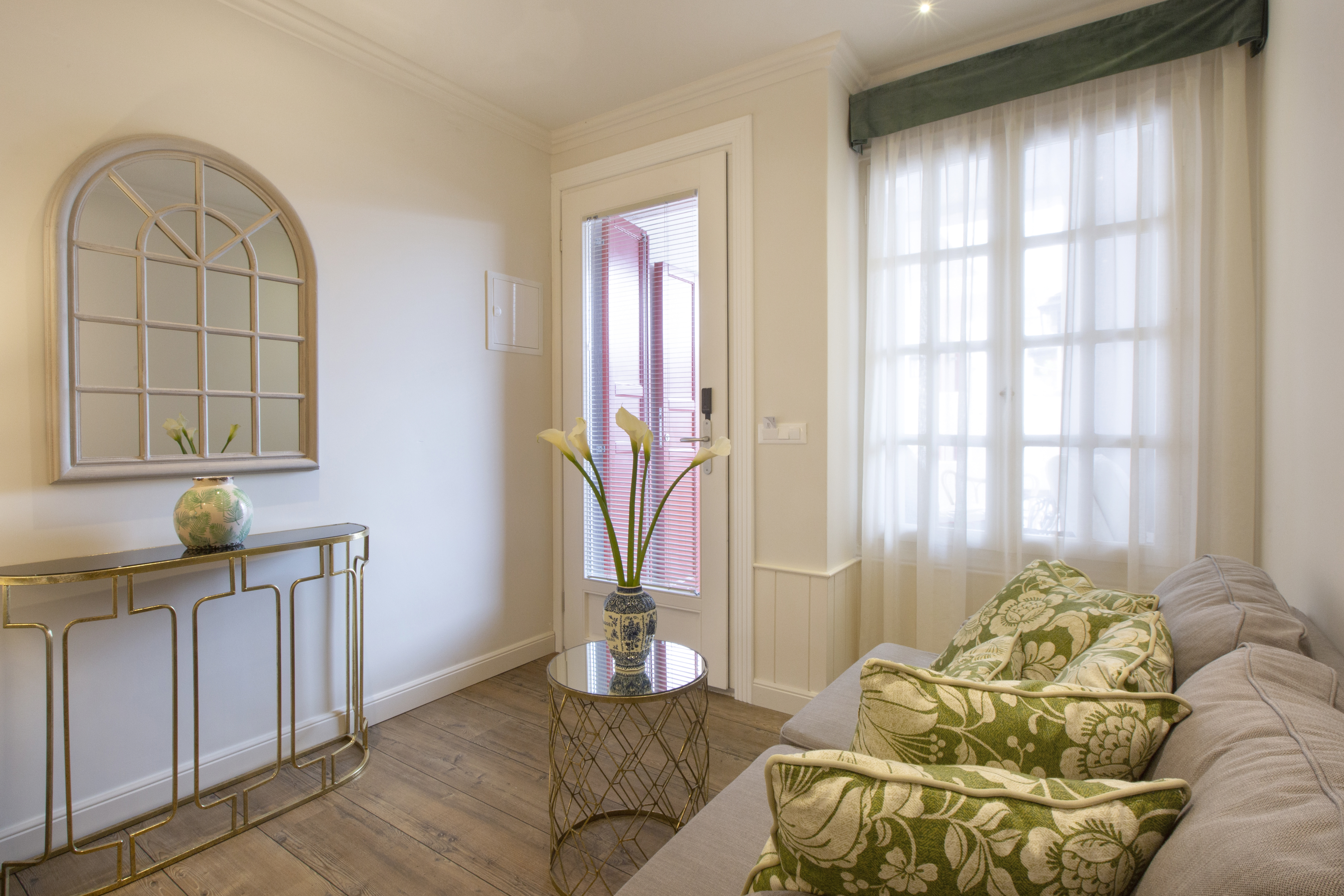 Double or Twin Standard