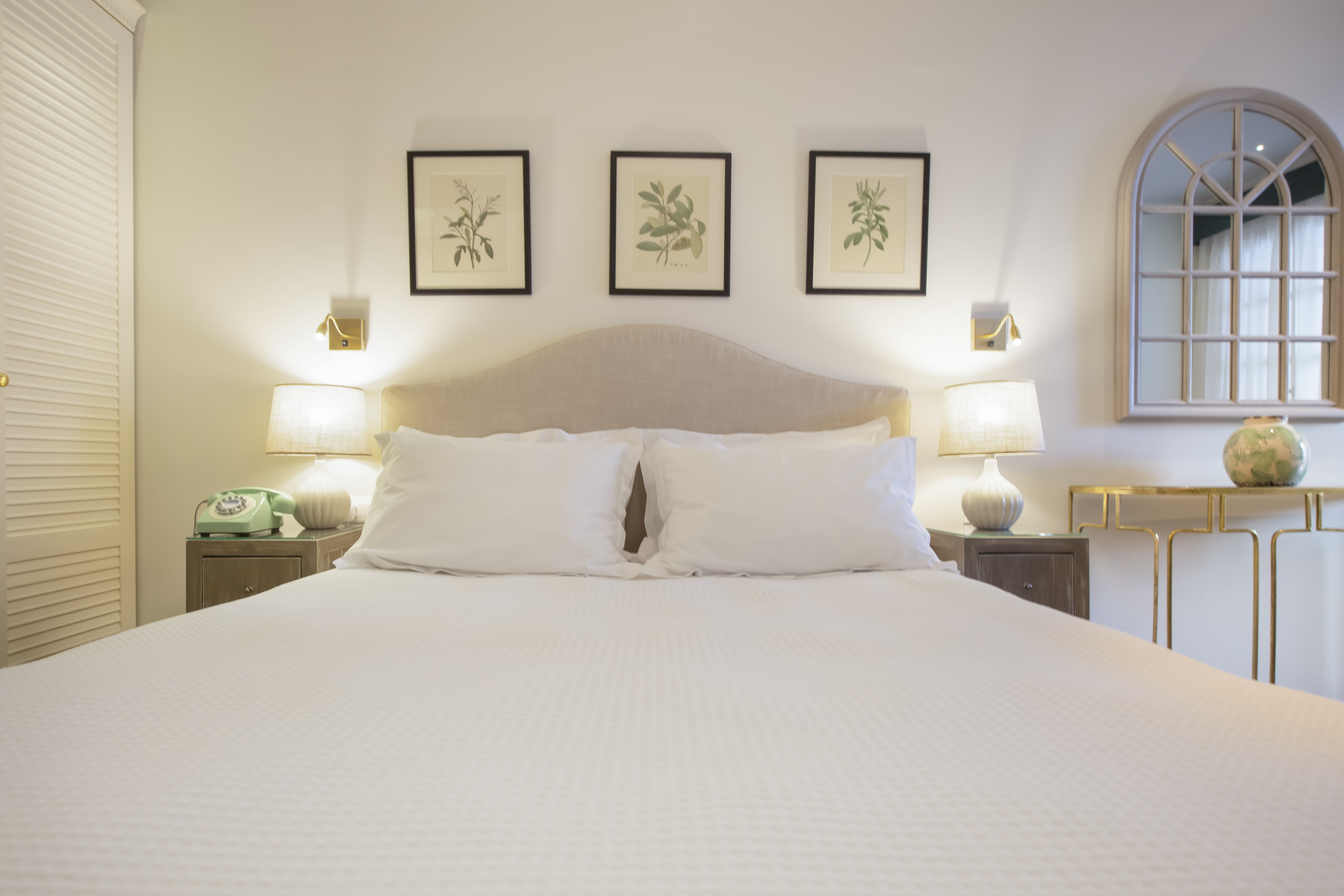 Double or Twin Standard