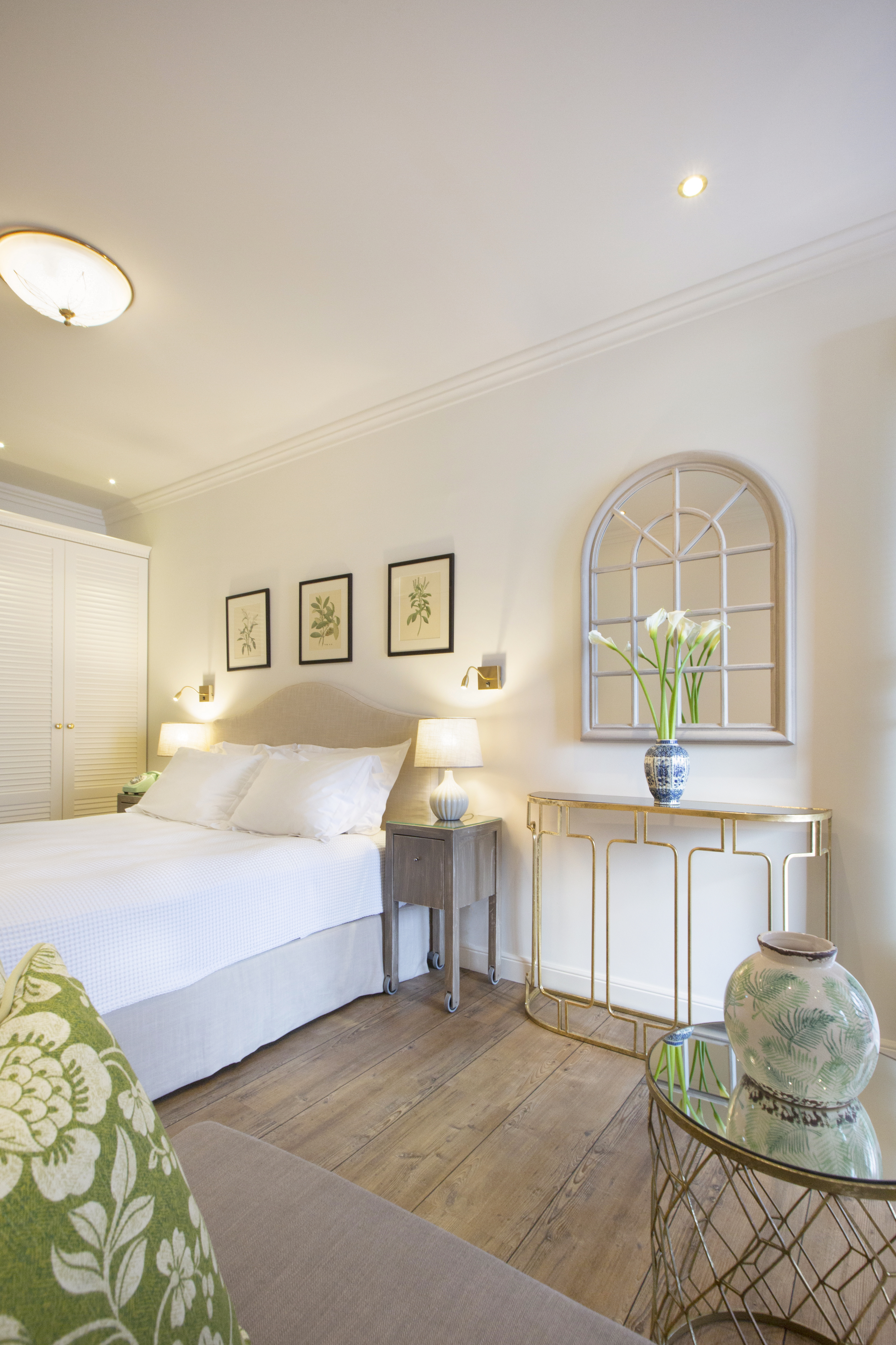 Double or Twin Standard