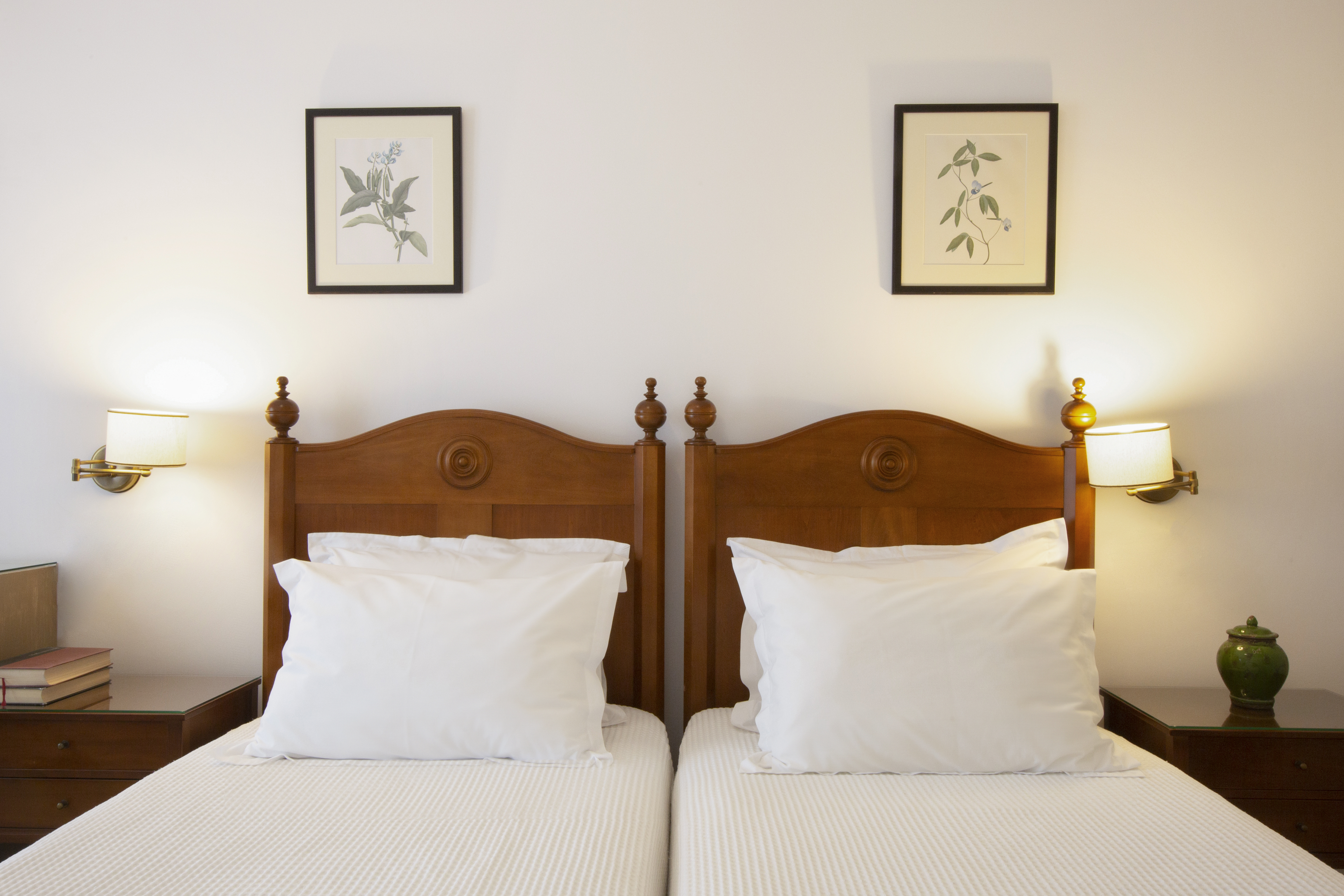 Double or Twin Standard