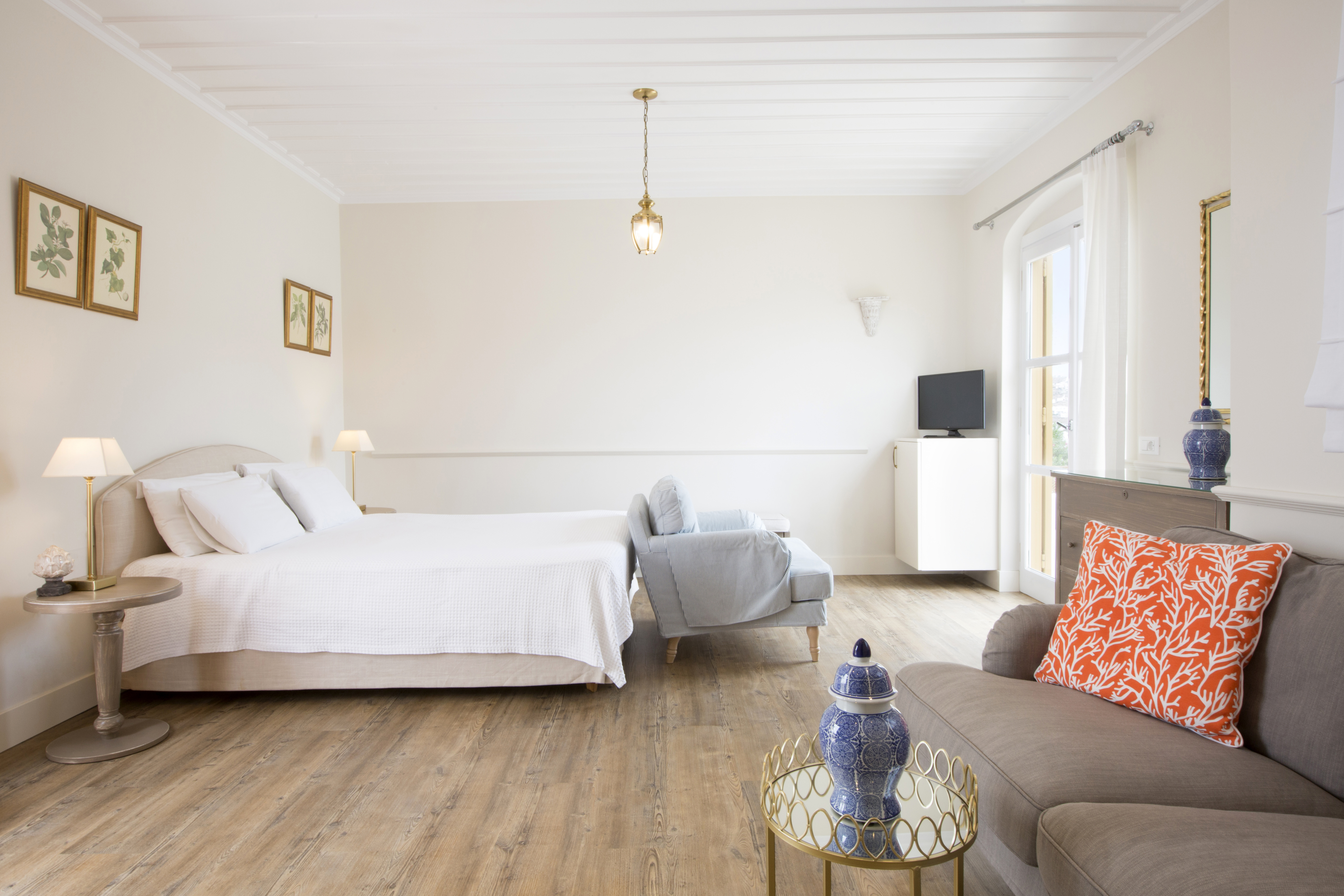 Double or Twin Standard