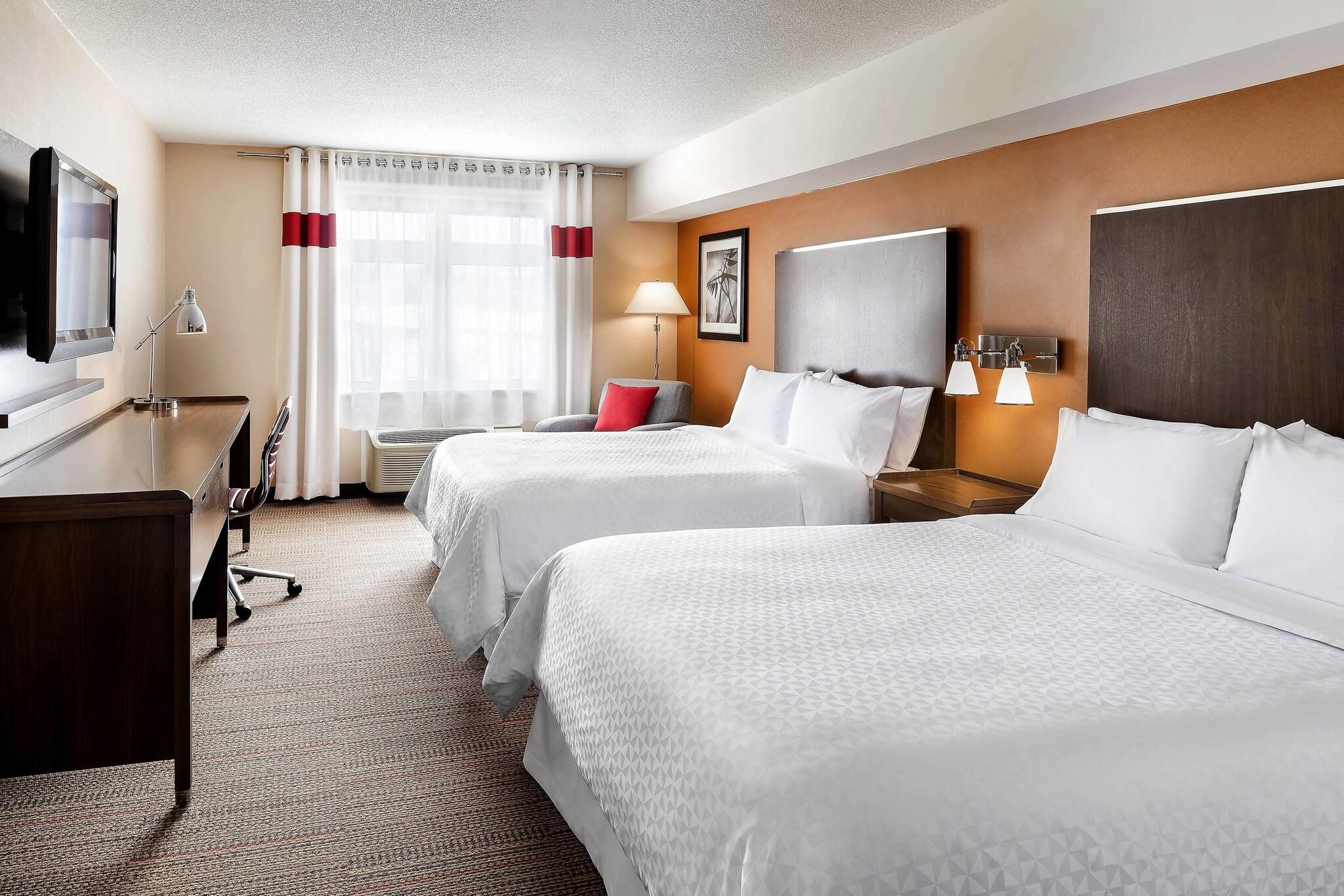 Double Two Queen Beds