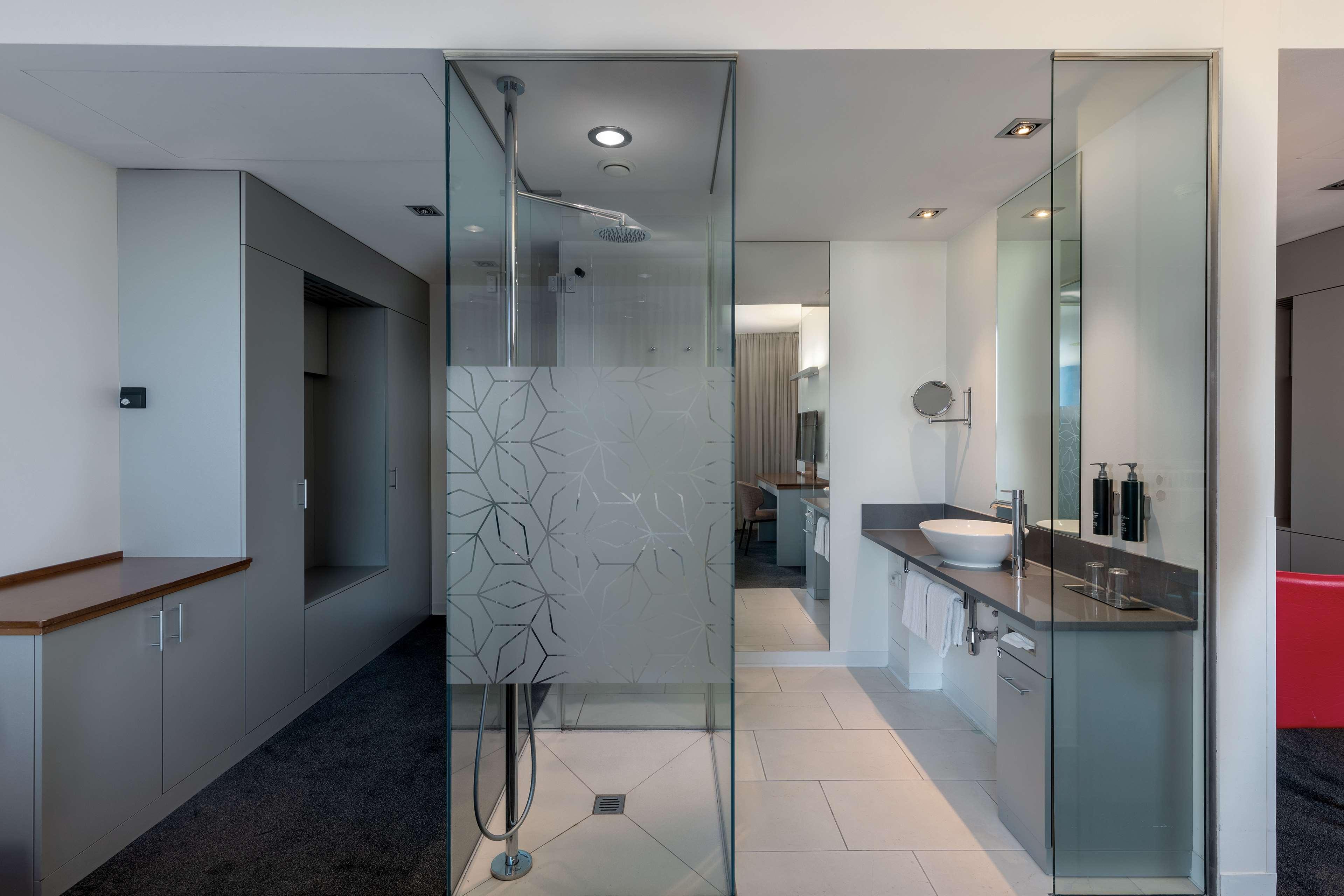 Suite King Bed One Bedroom 