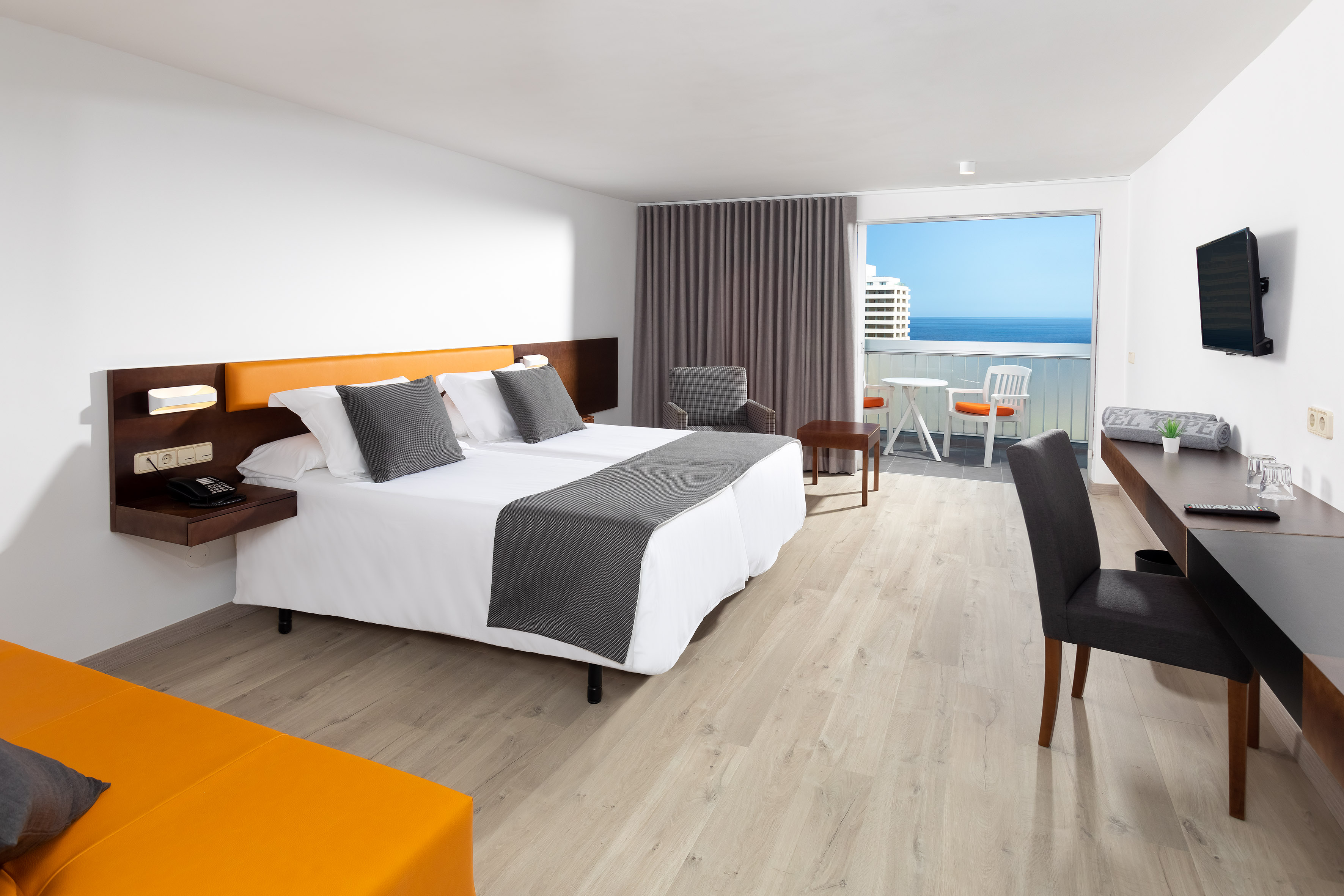 Double Single with Balcony