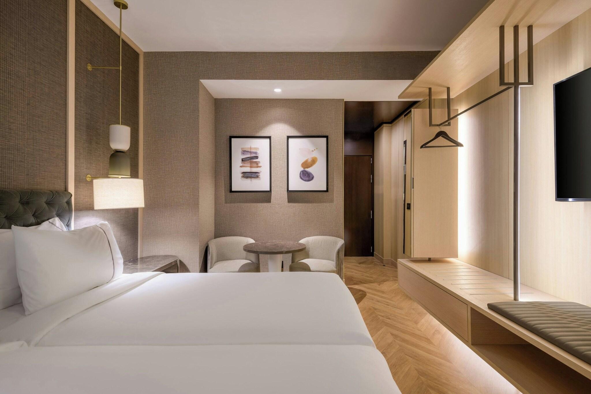 Double King Size Bed