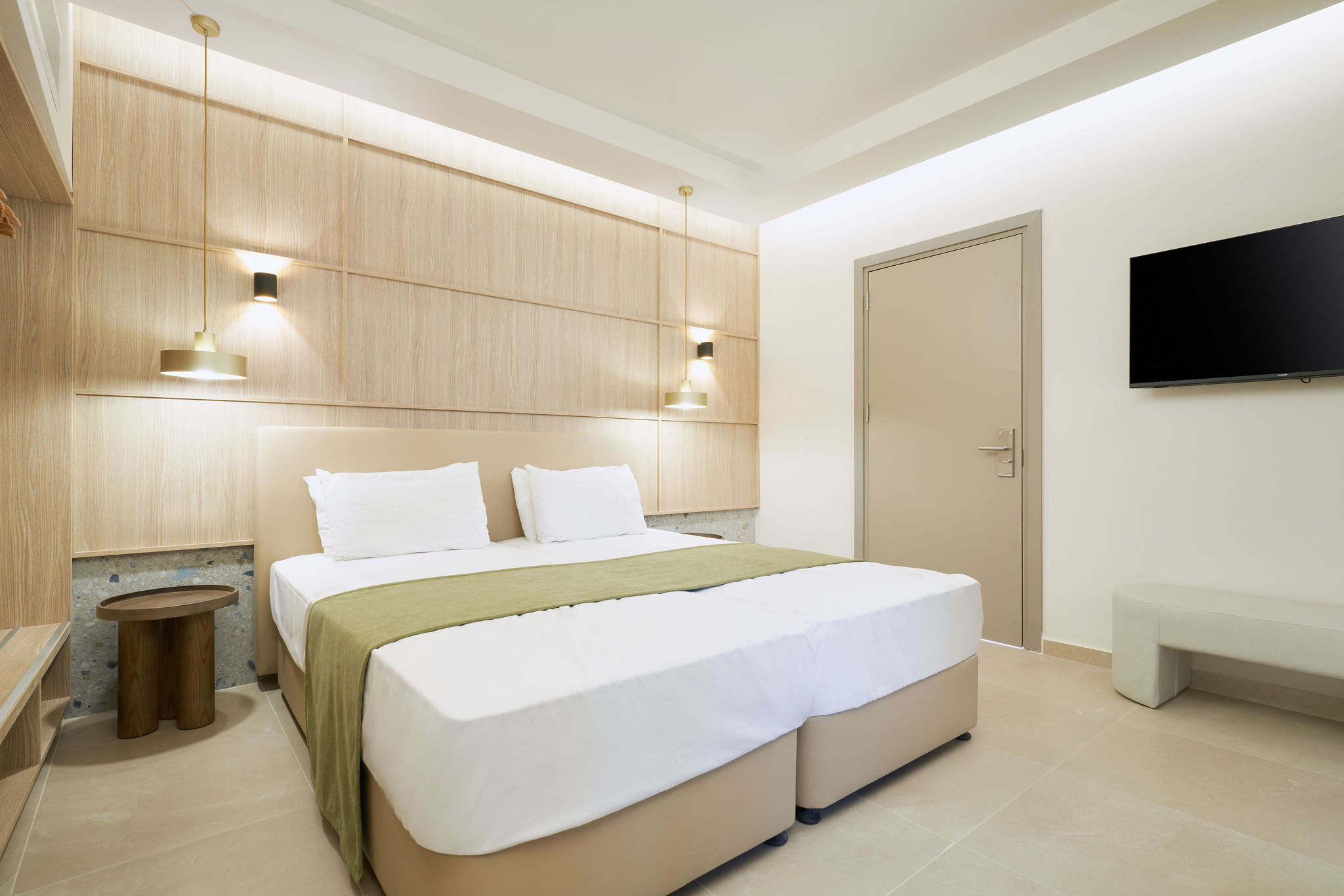 Double or Twin Standard