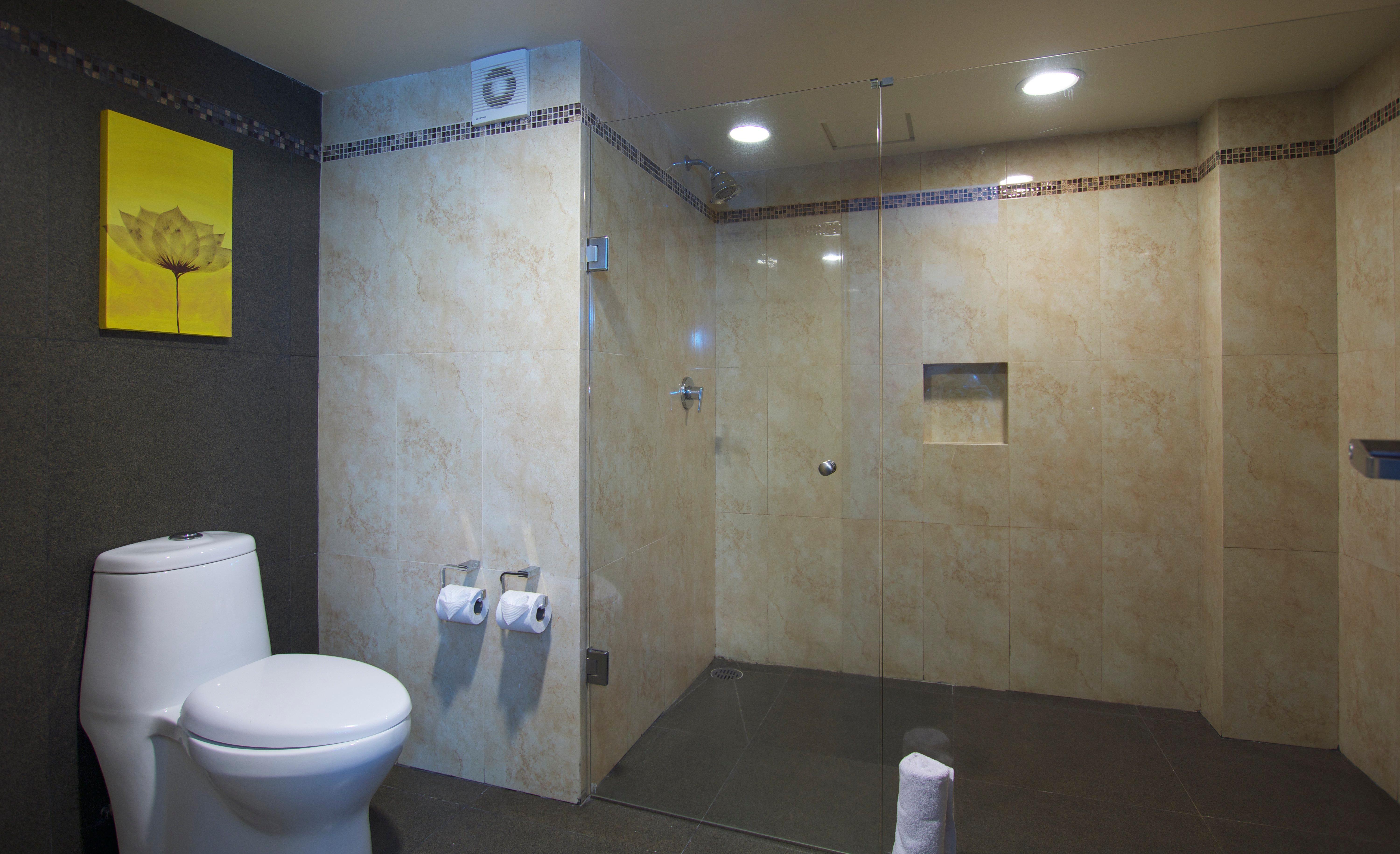 Double King Bed Non Smoking