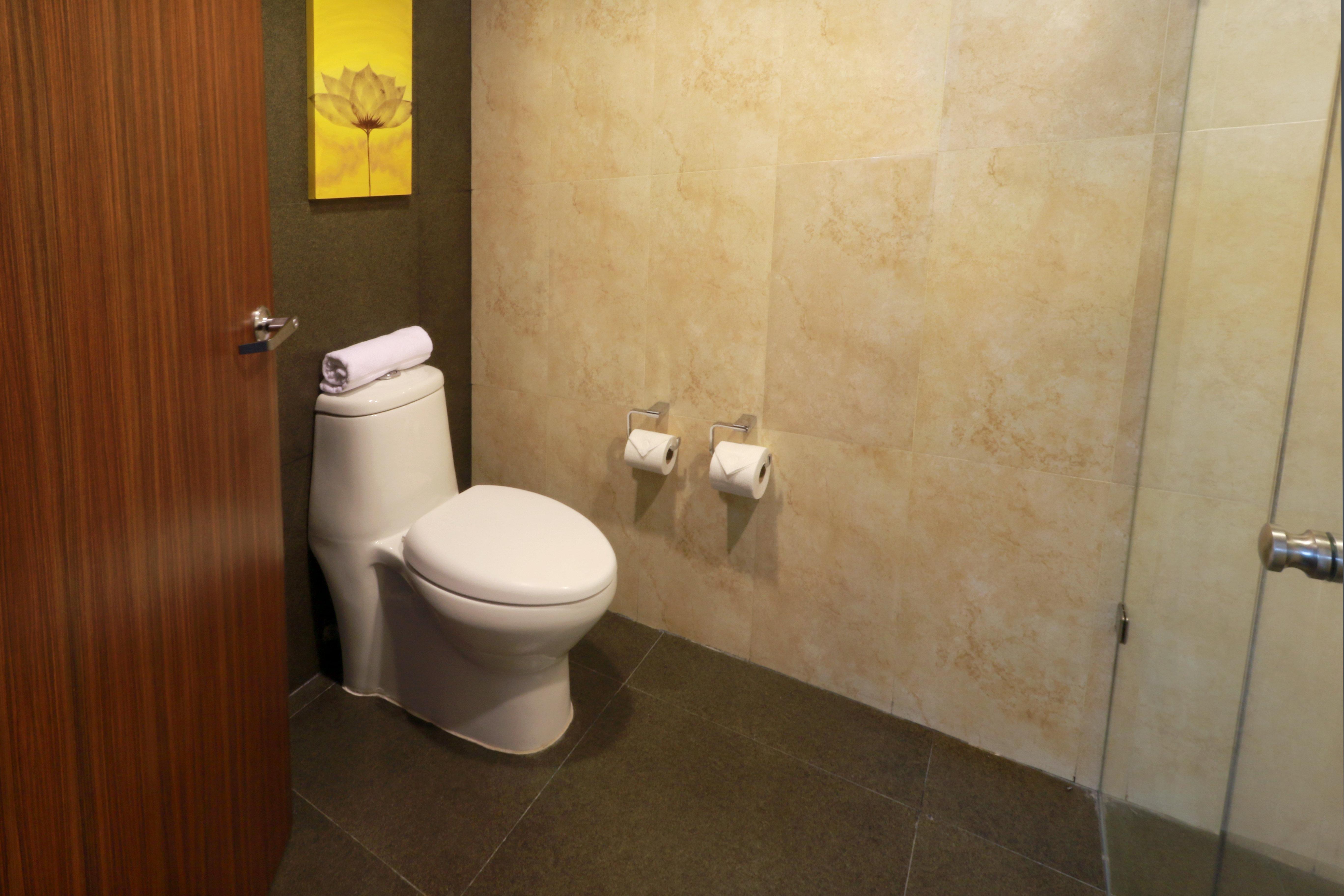 Double King Bed Non Smoking