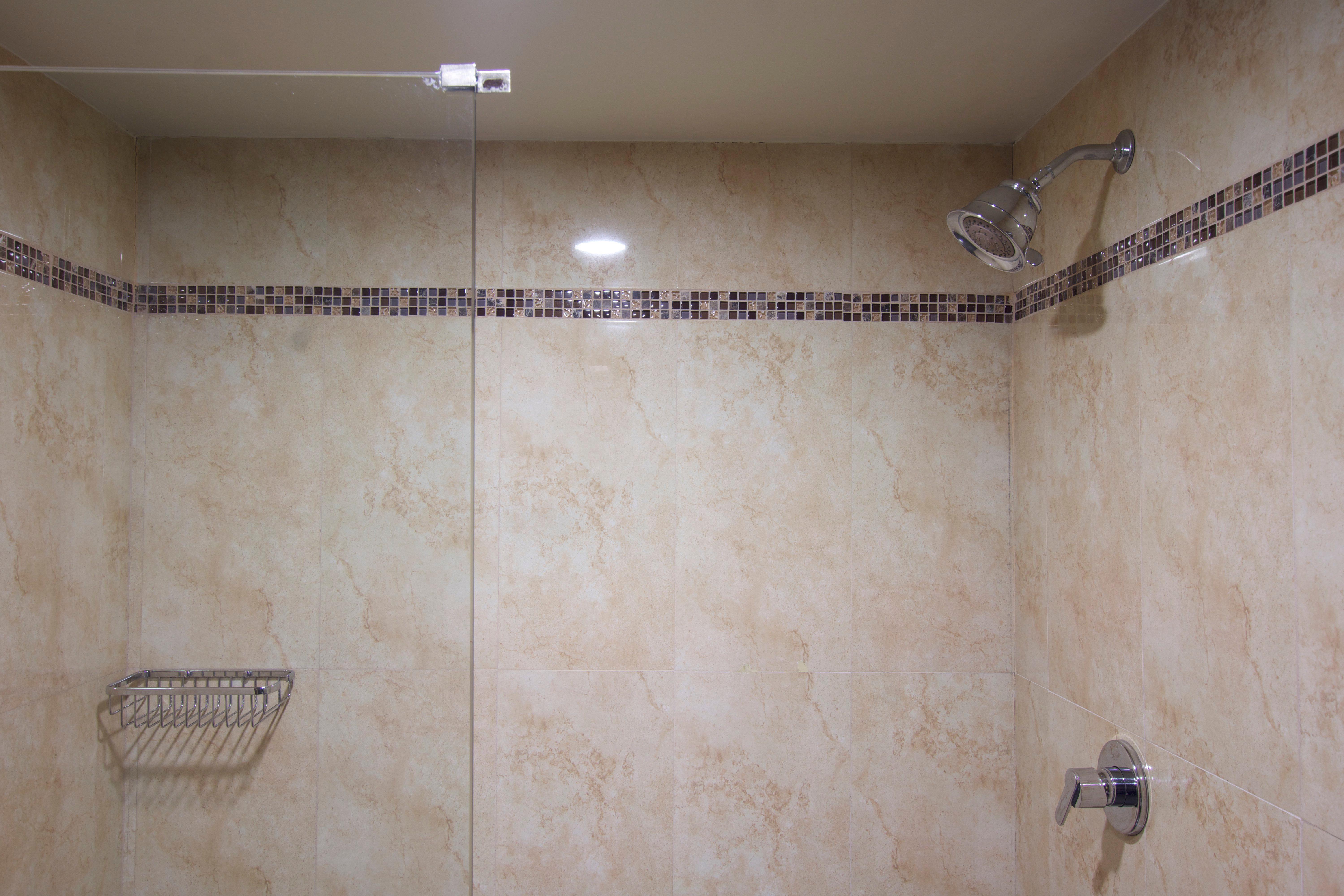 Double King Bed Non Smoking