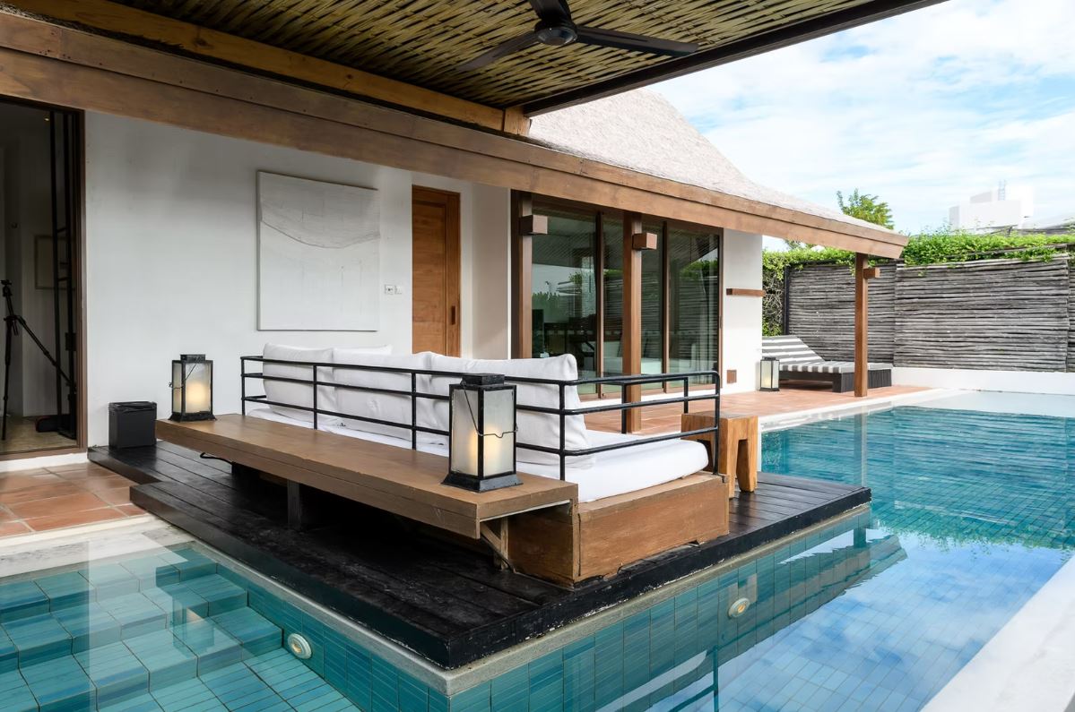 Villa Beach Front with Private Pool