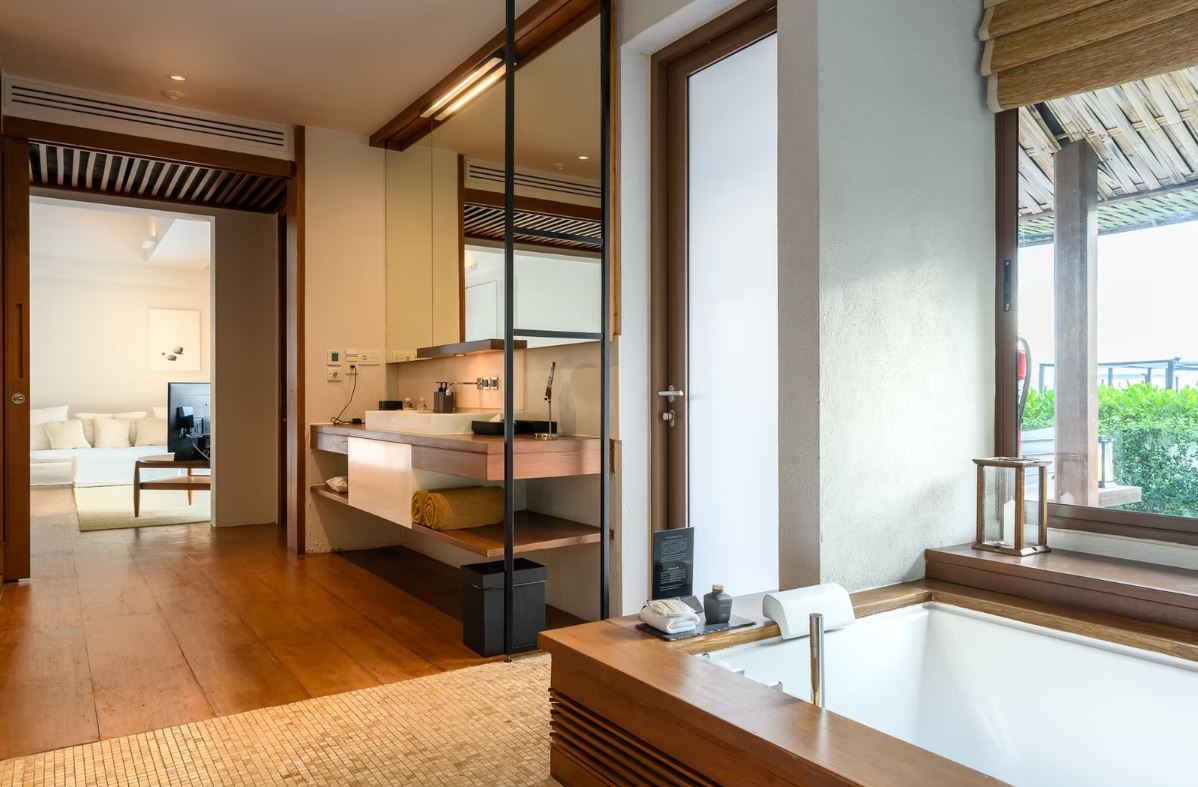 Villa Beach Front with Private Pool