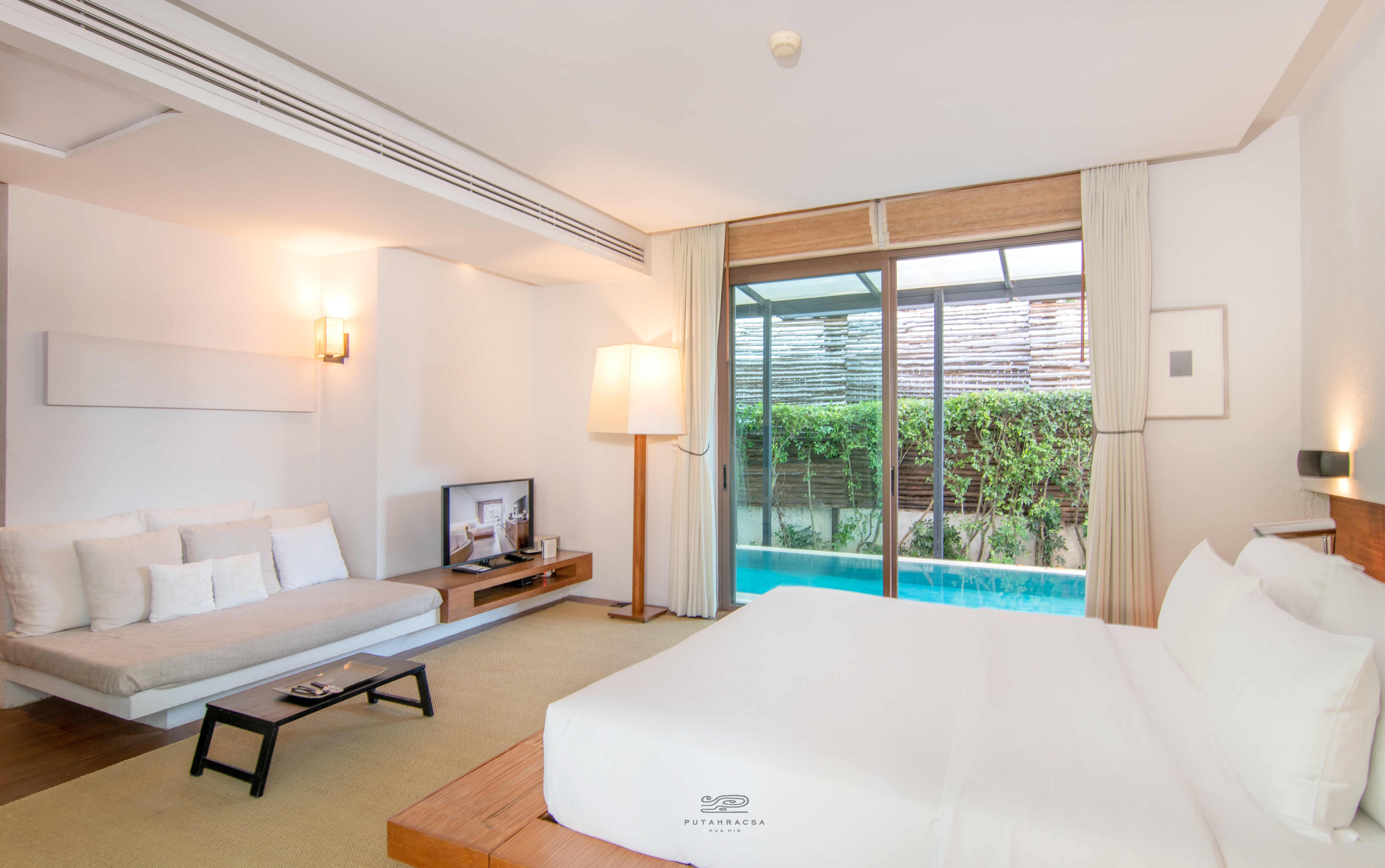 Villa Deluxe with Jacuzzi