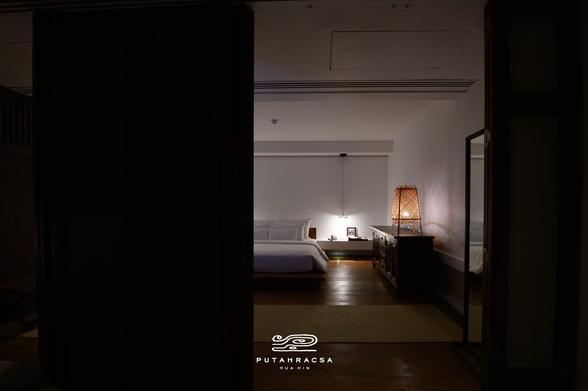 Double Deluxe Pool View