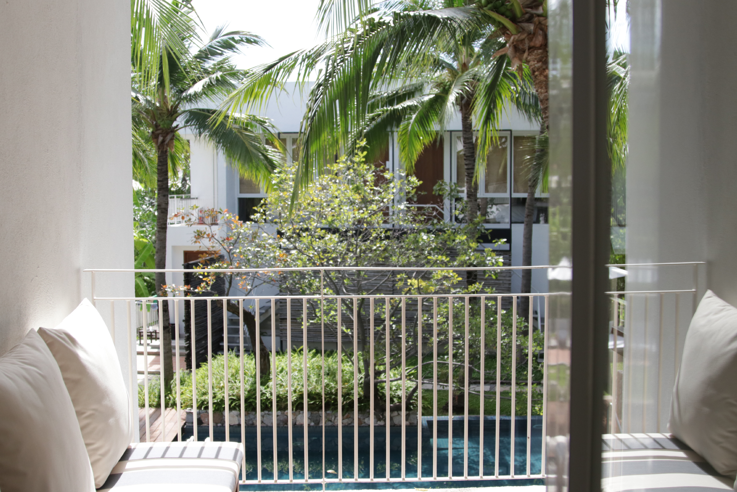 Double Deluxe King Bed