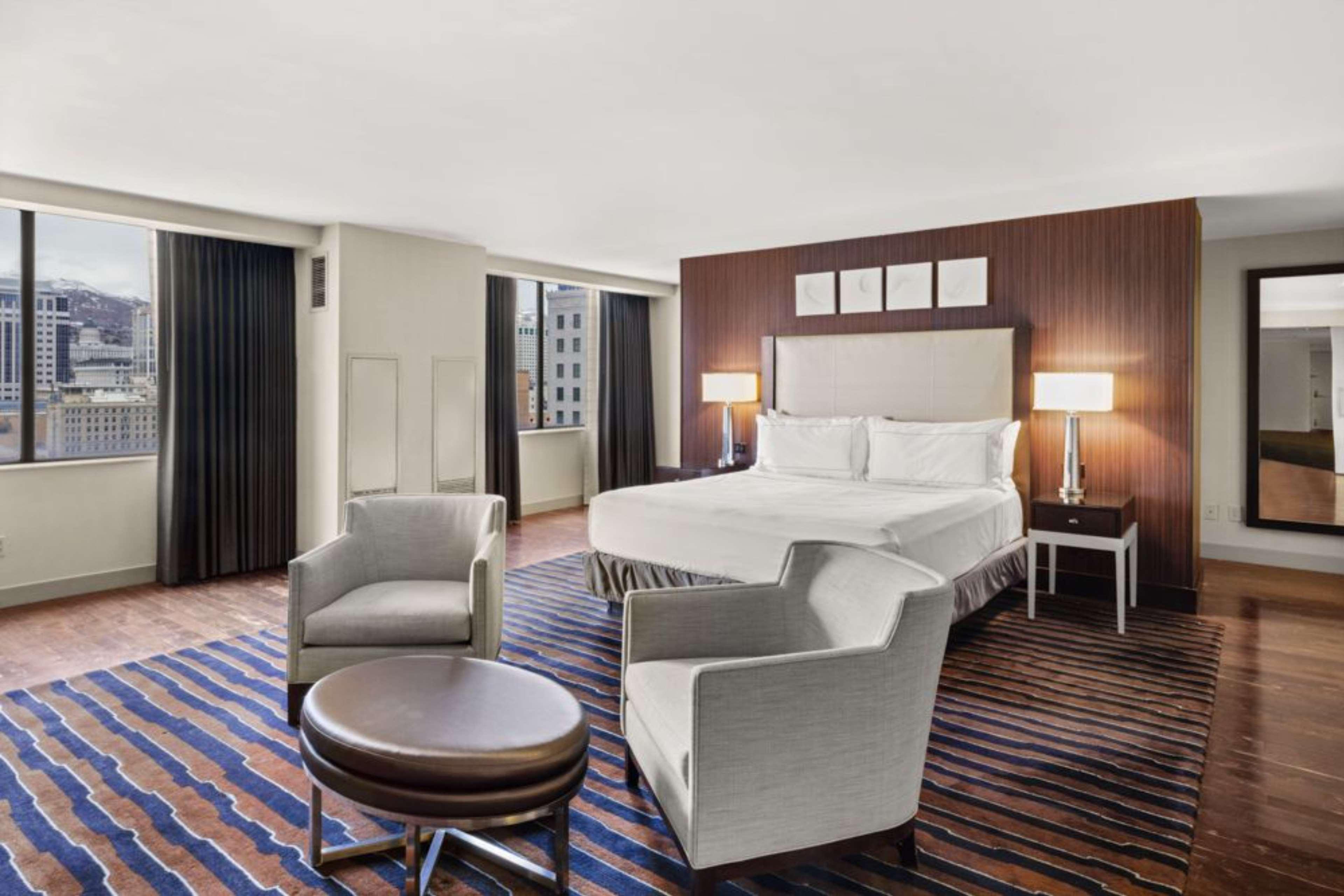 Suite King Bed One Bedroom 