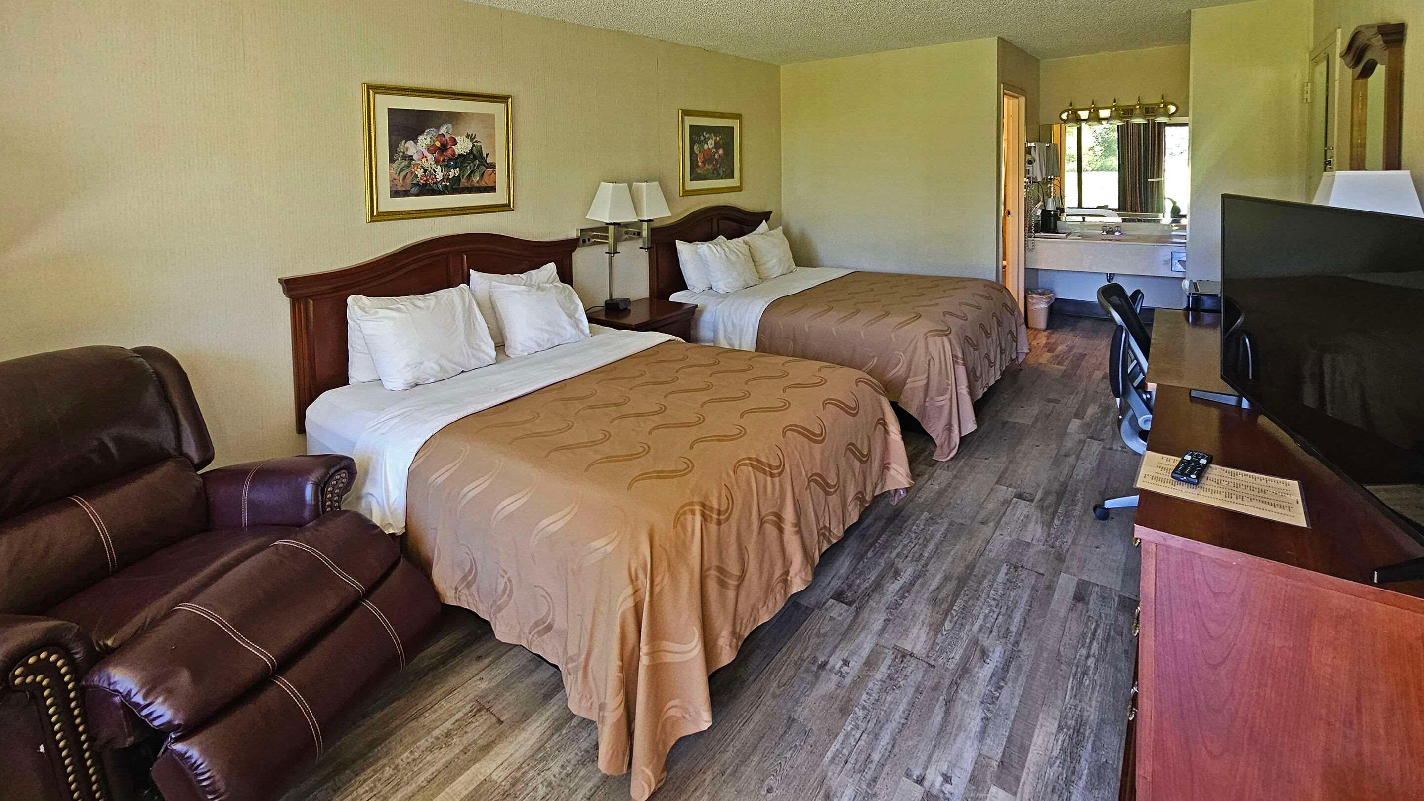 Double Two Queen Beds