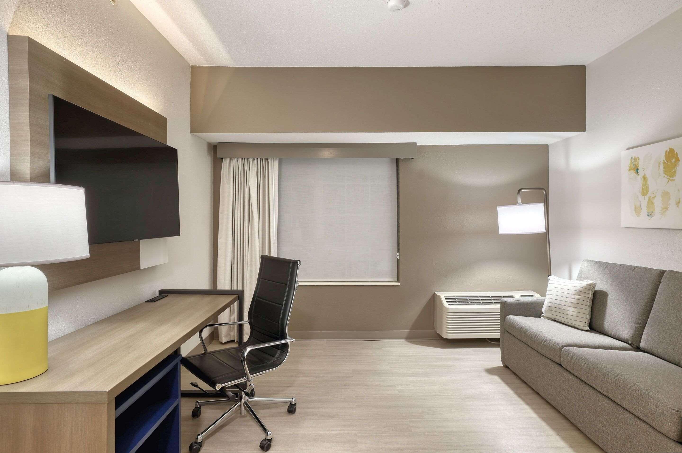 Suite Two Queen Beds