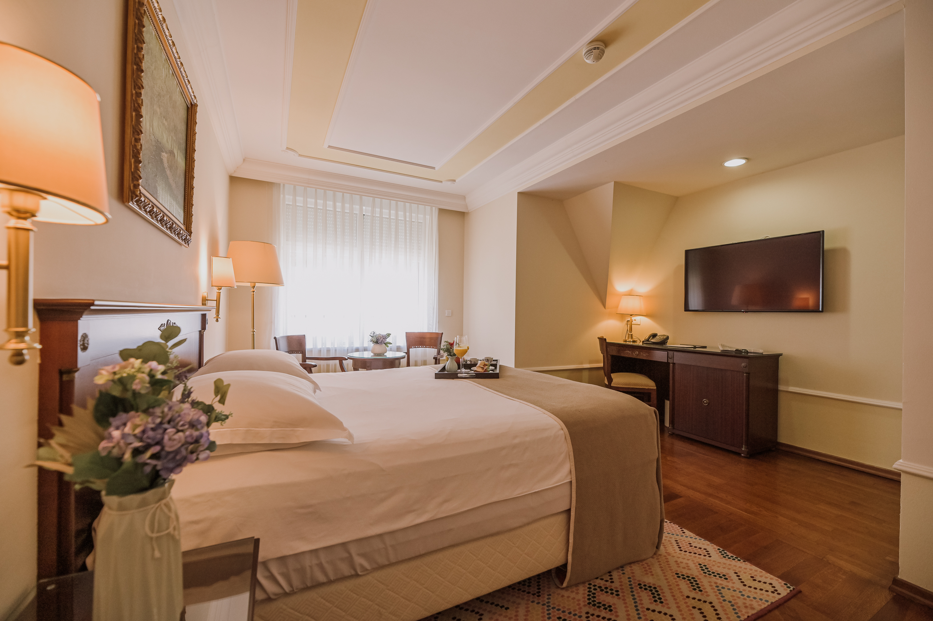 Double or Twin Standard