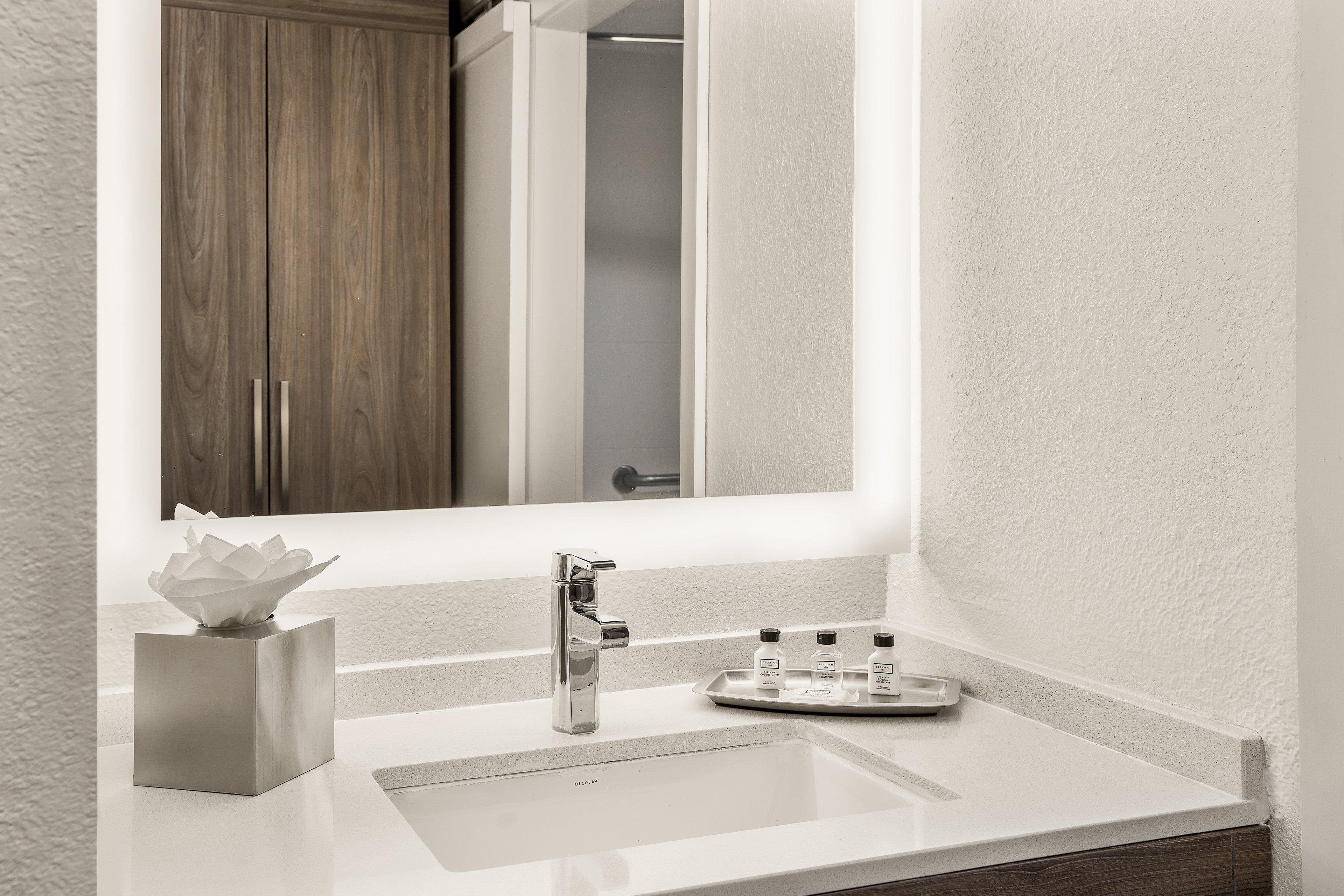 Quadruple Two Queen Beds