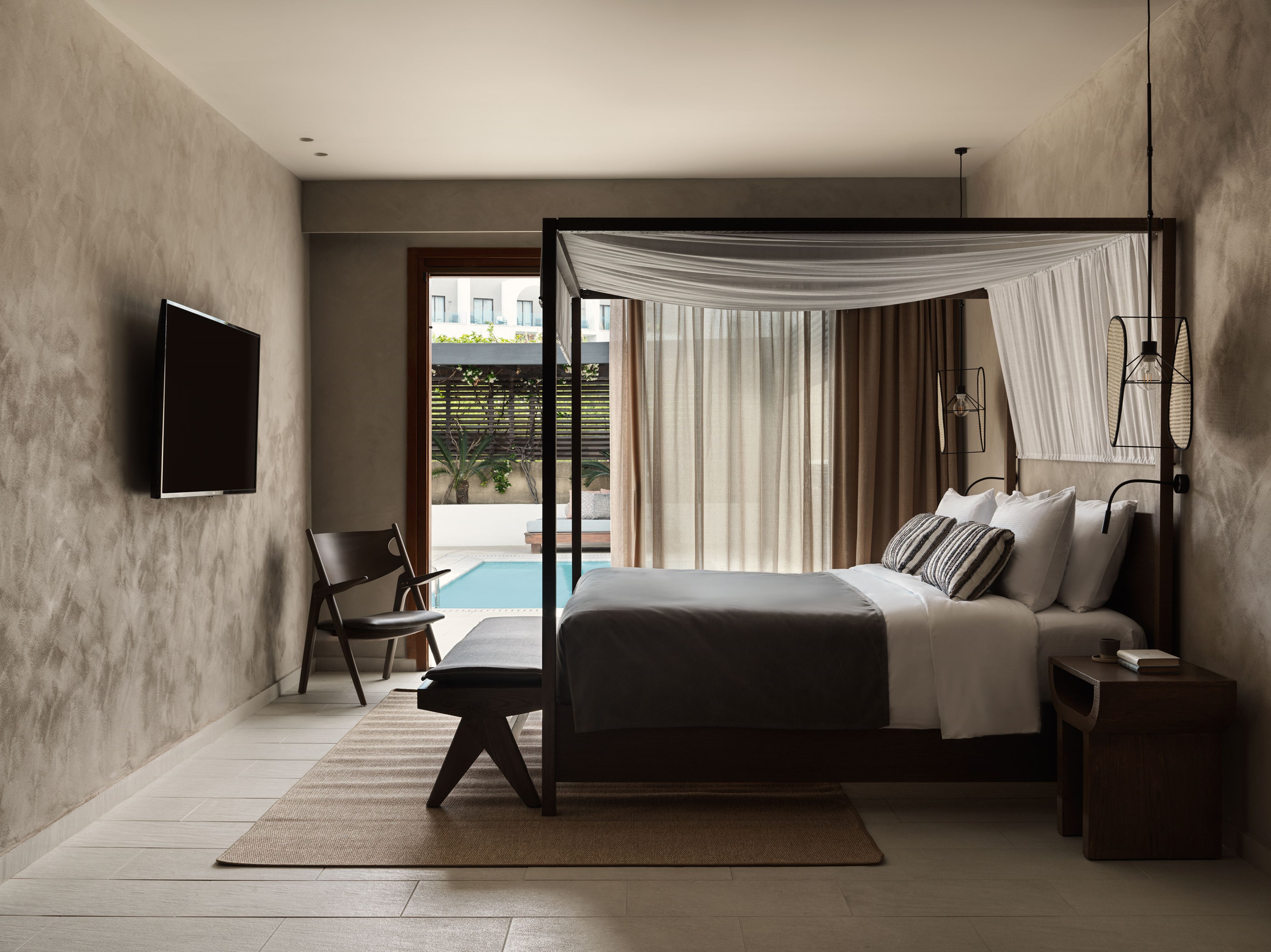 Suite with Private Pool