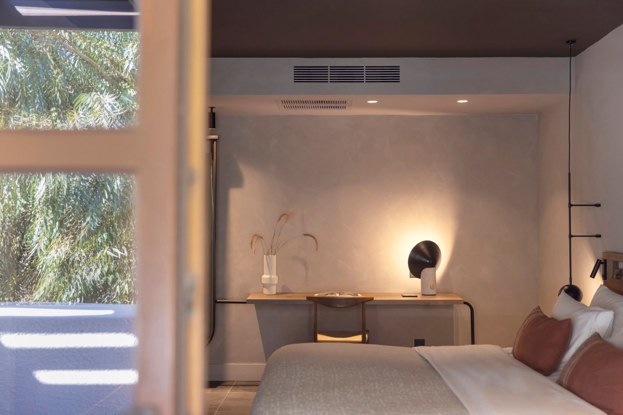 Family Room King Size Bed