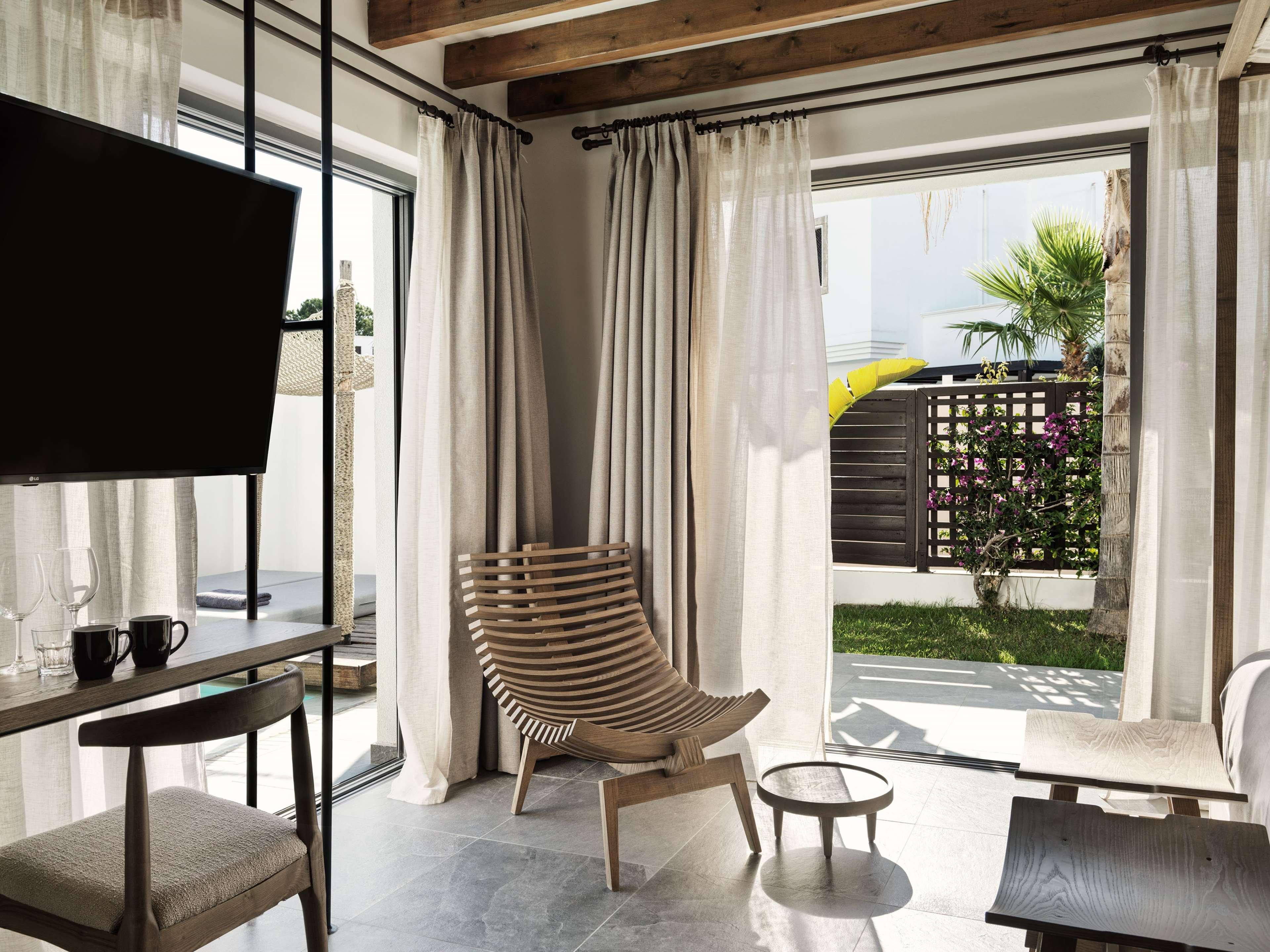 Suite with Private Pool