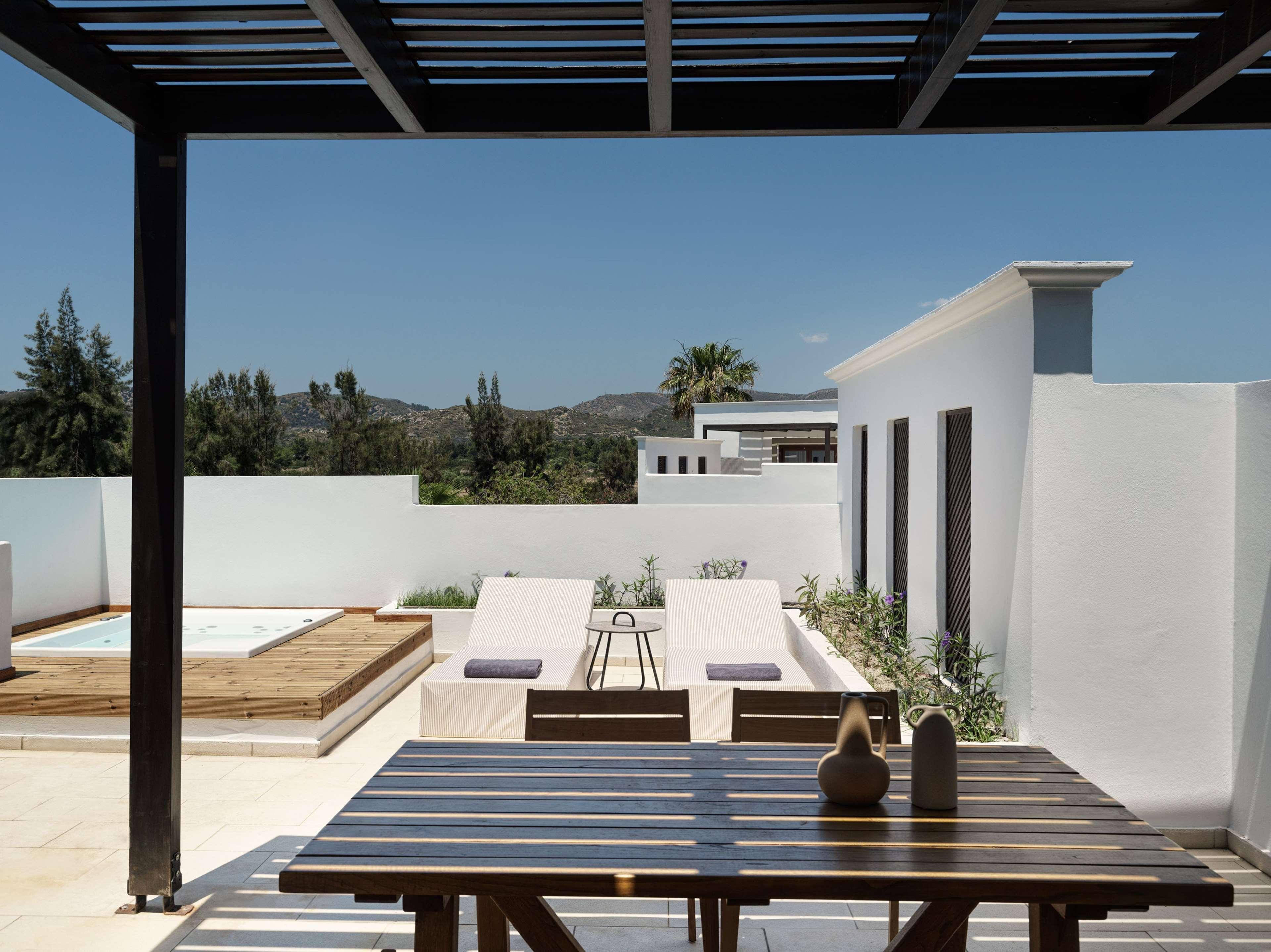 Junior Suite King Size Bed