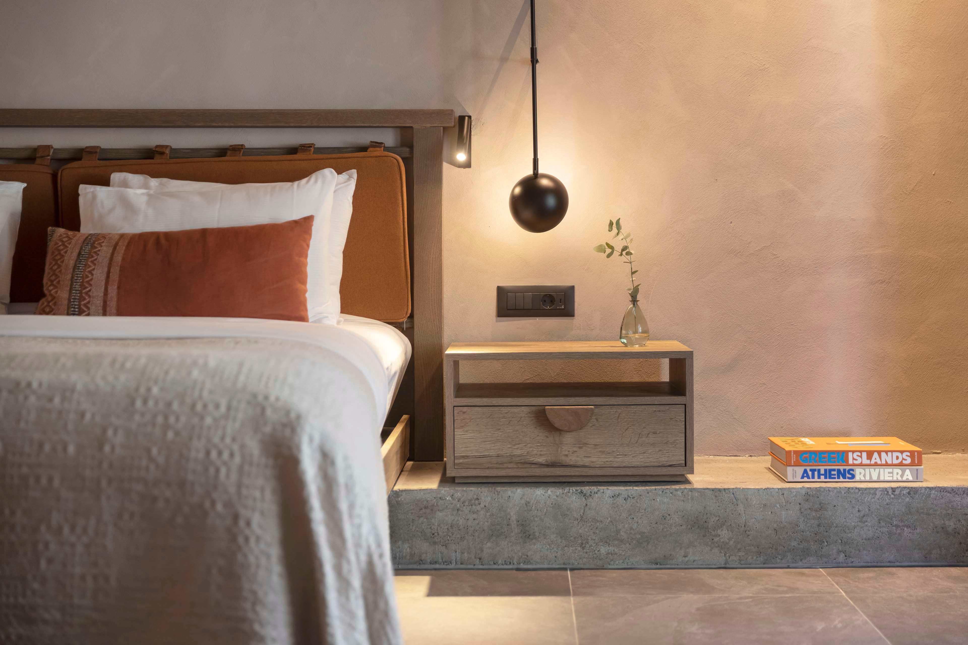 Family Room King Size Bed