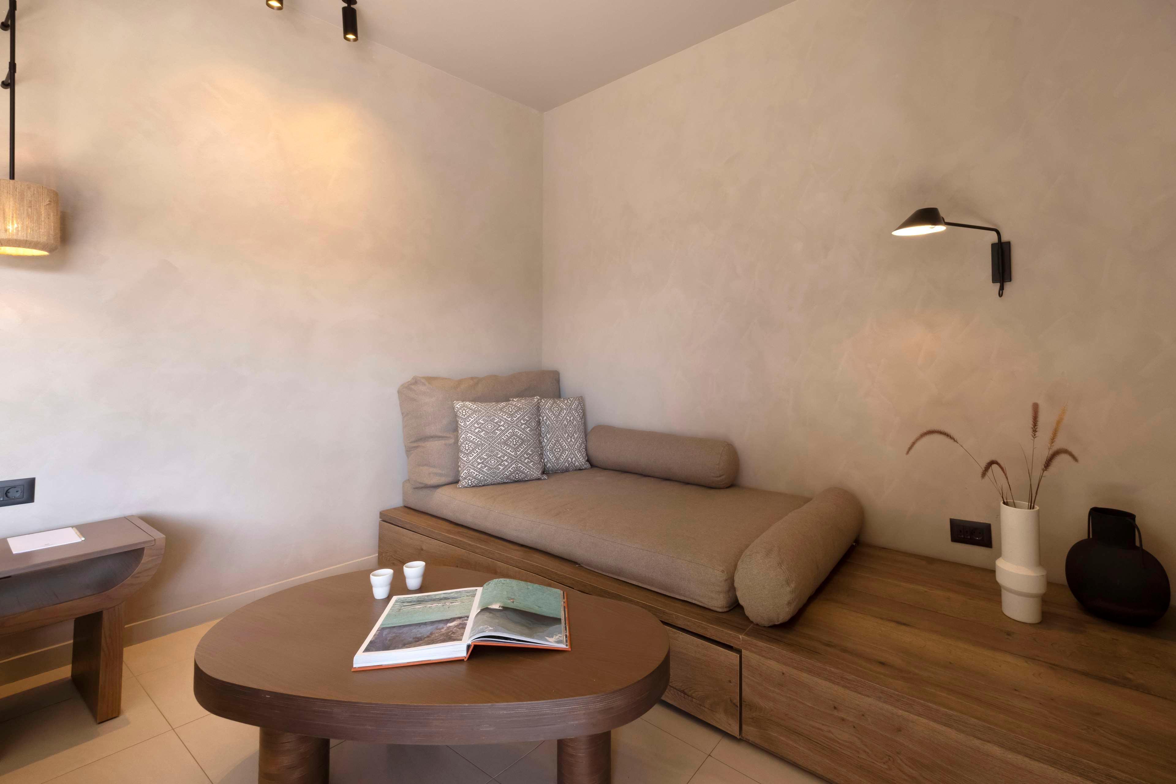 Junior Suite King Size Bed