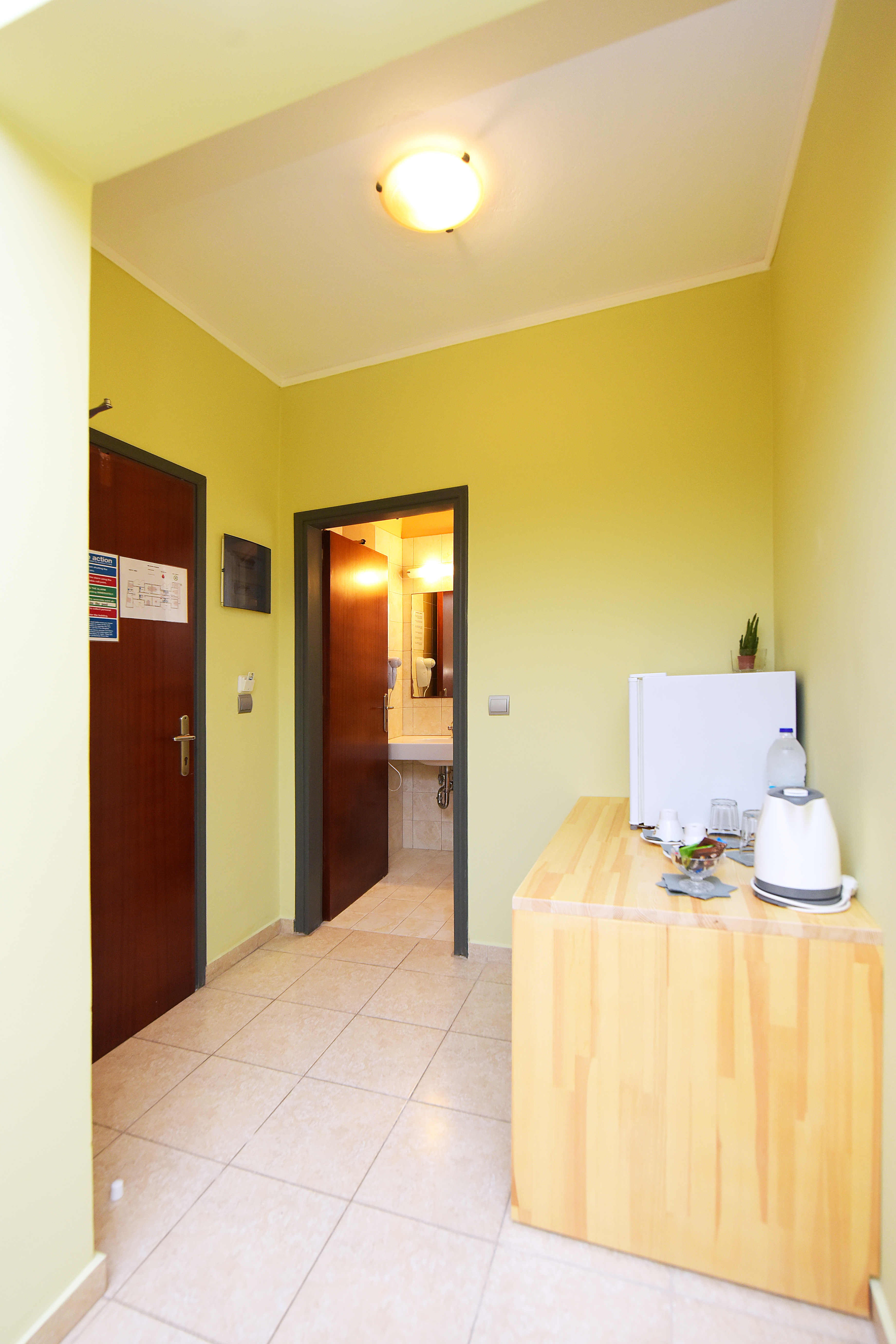 Double or Twin Standard