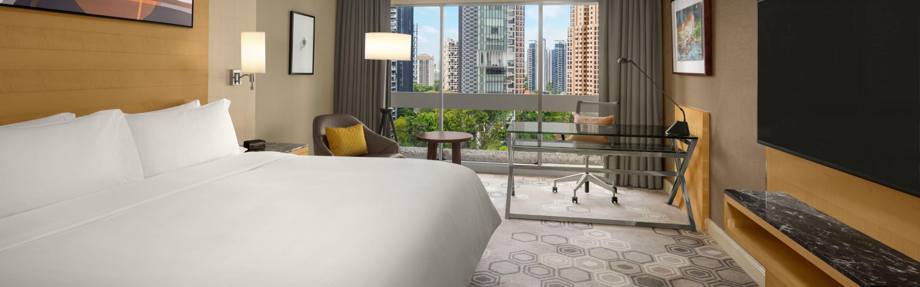 Double Deluxe King Bed